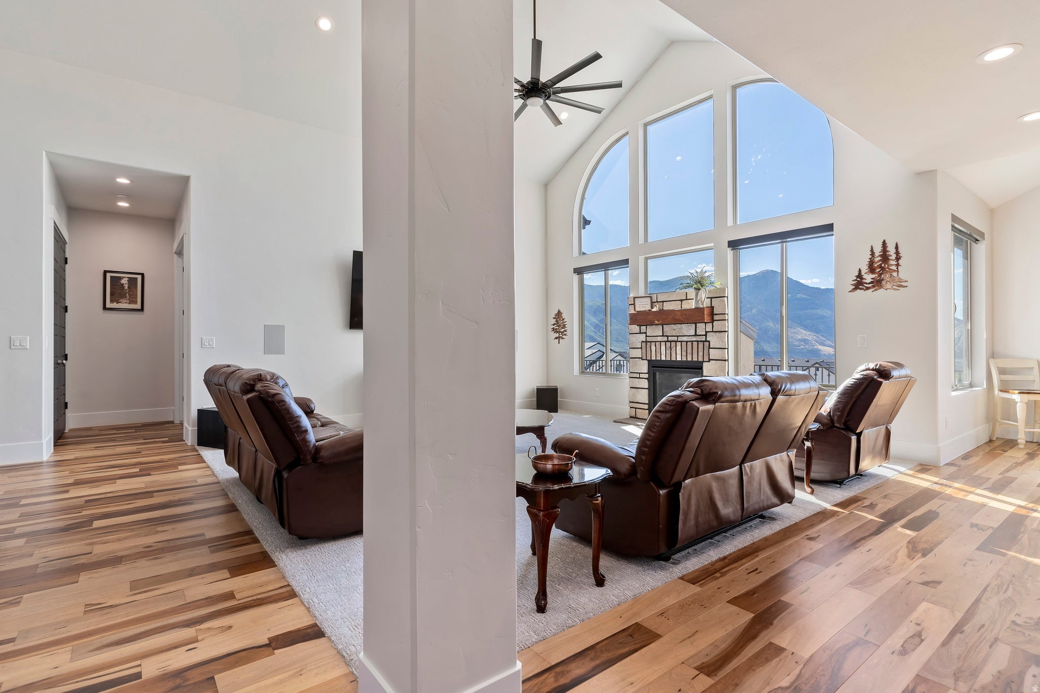 North Ogden, Utah, 84414, United States, 5 Bedrooms Bedrooms, ,5 BathroomsBathrooms,Residential,Active,1997557