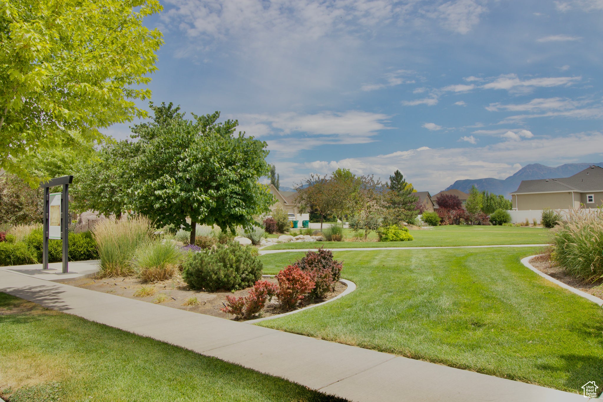 Lehi, Utah, 84043, United States, 5 Bedrooms Bedrooms, ,4 BathroomsBathrooms,Residential,Active,1862914