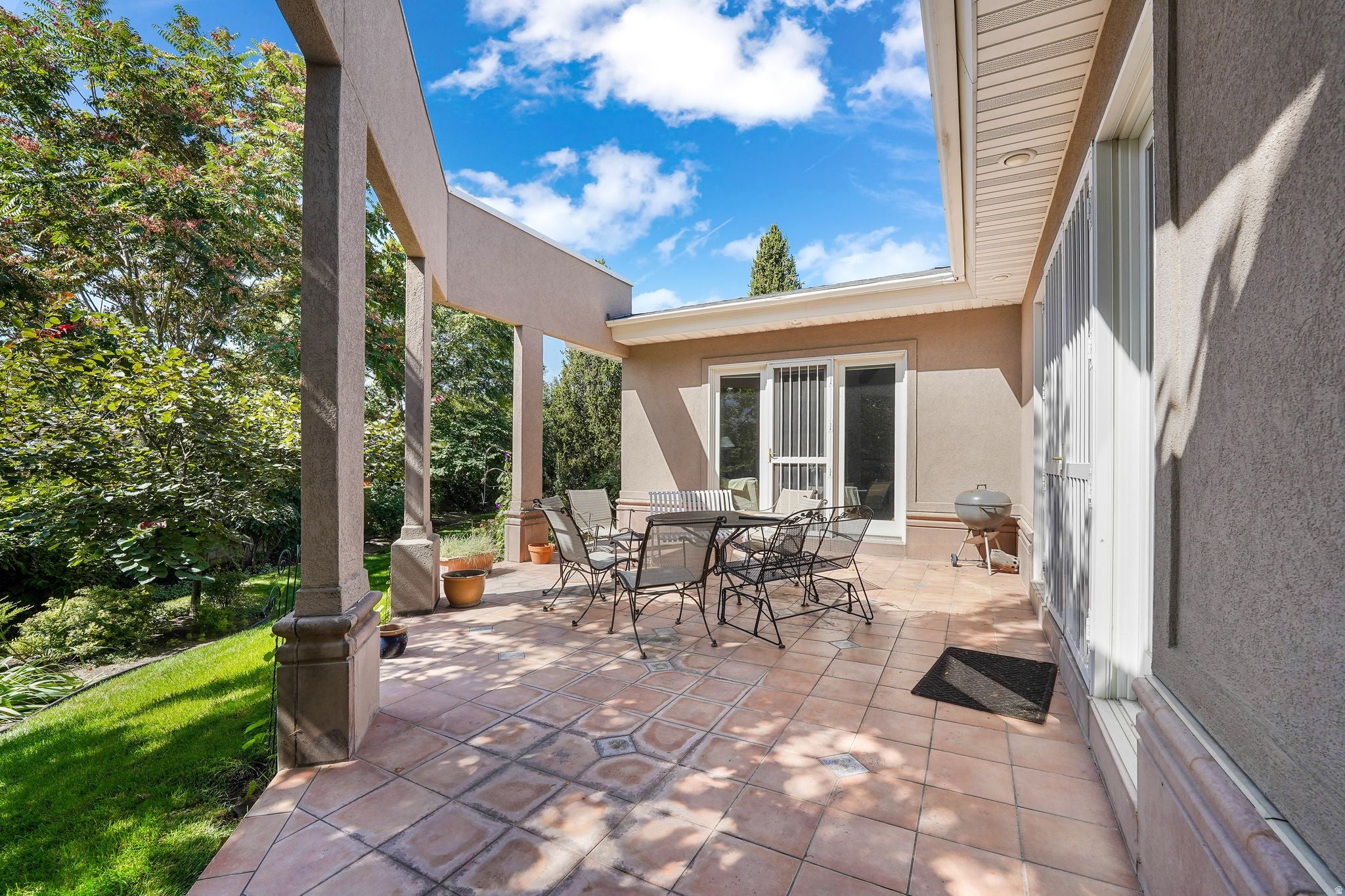 Salt Lake City, Utah, 84109, United States, 4 Bedrooms Bedrooms, ,3 BathroomsBathrooms,Residential,Active,1972182