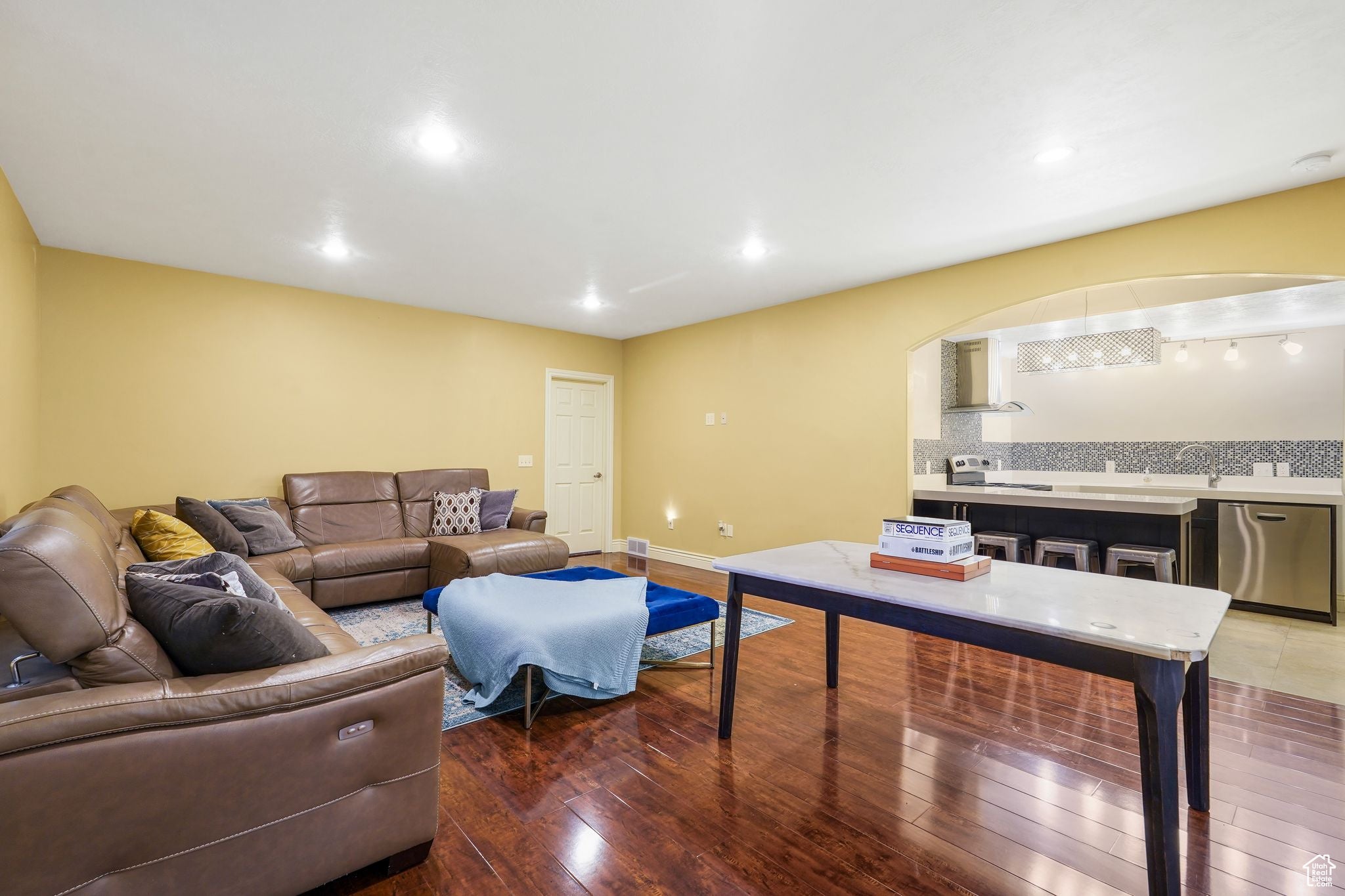 Lehi, Utah, 84043, United States, 7 Bedrooms Bedrooms, ,7 BathroomsBathrooms,Residential,Active,1904175