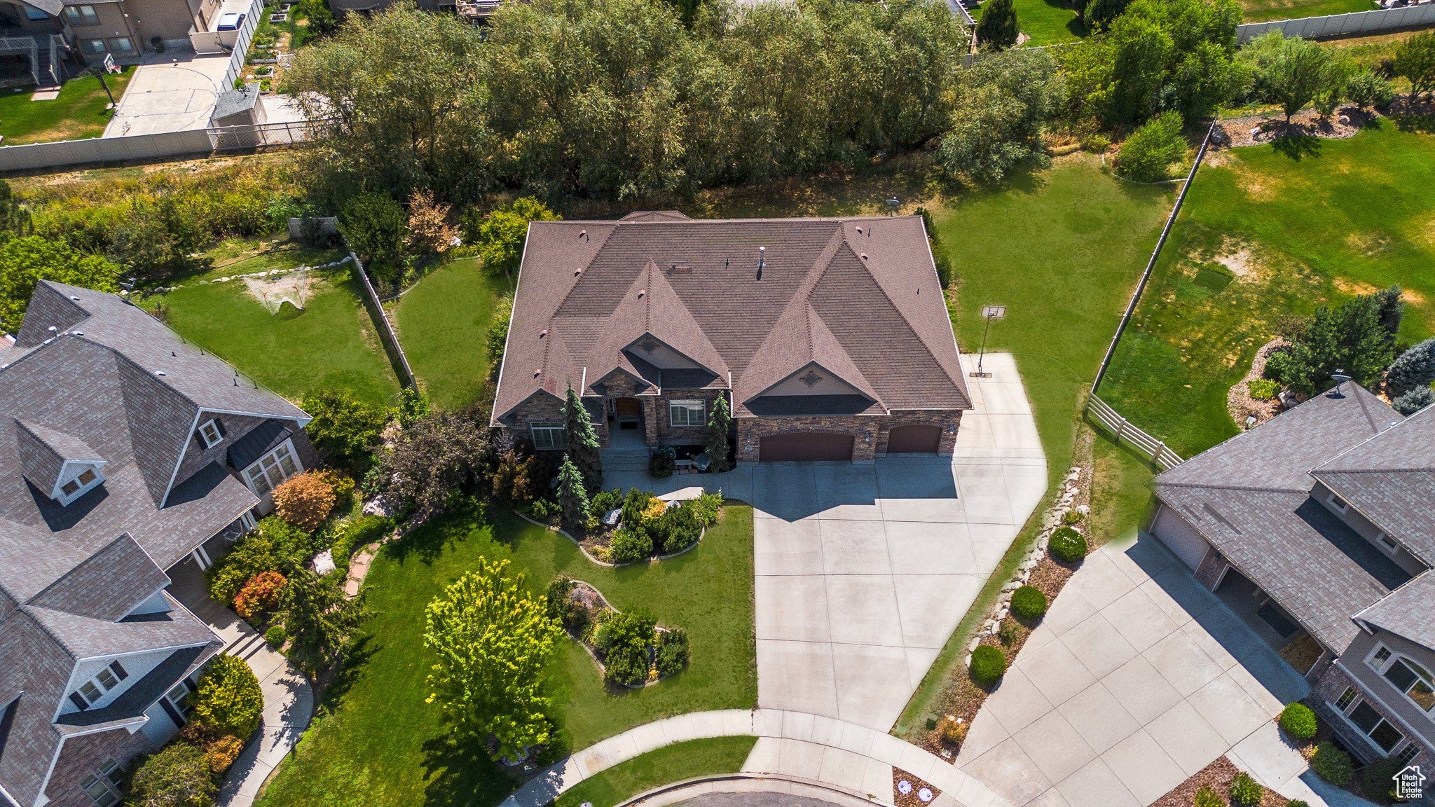 Kaysville, Utah, 84037, United States, 5 Bedrooms Bedrooms, ,4 BathroomsBathrooms,Residential,Active,1914936