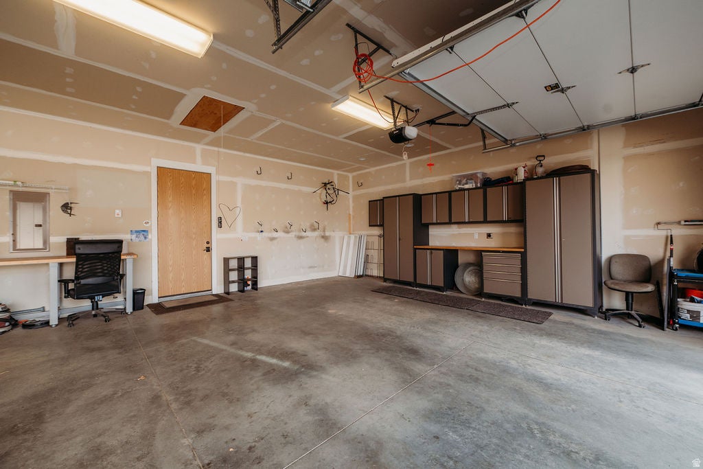 Eden, Utah, 84310, United States, 3 Bedrooms Bedrooms, ,3 BathroomsBathrooms,Residential,Active,1998572