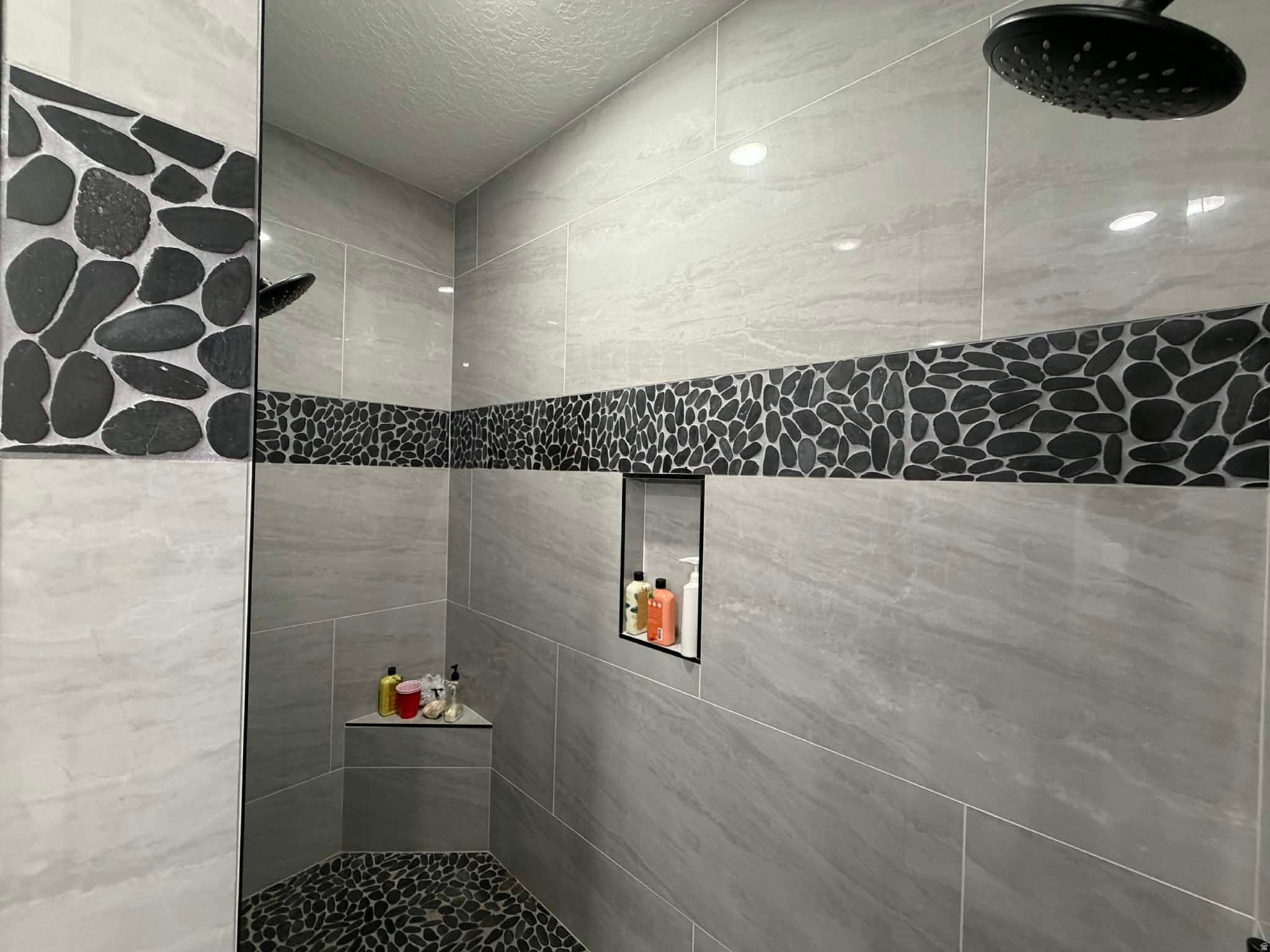 Helper, Utah, 84526, United States, 6 Bedrooms Bedrooms, ,4 BathroomsBathrooms,Residential,Active,2007252