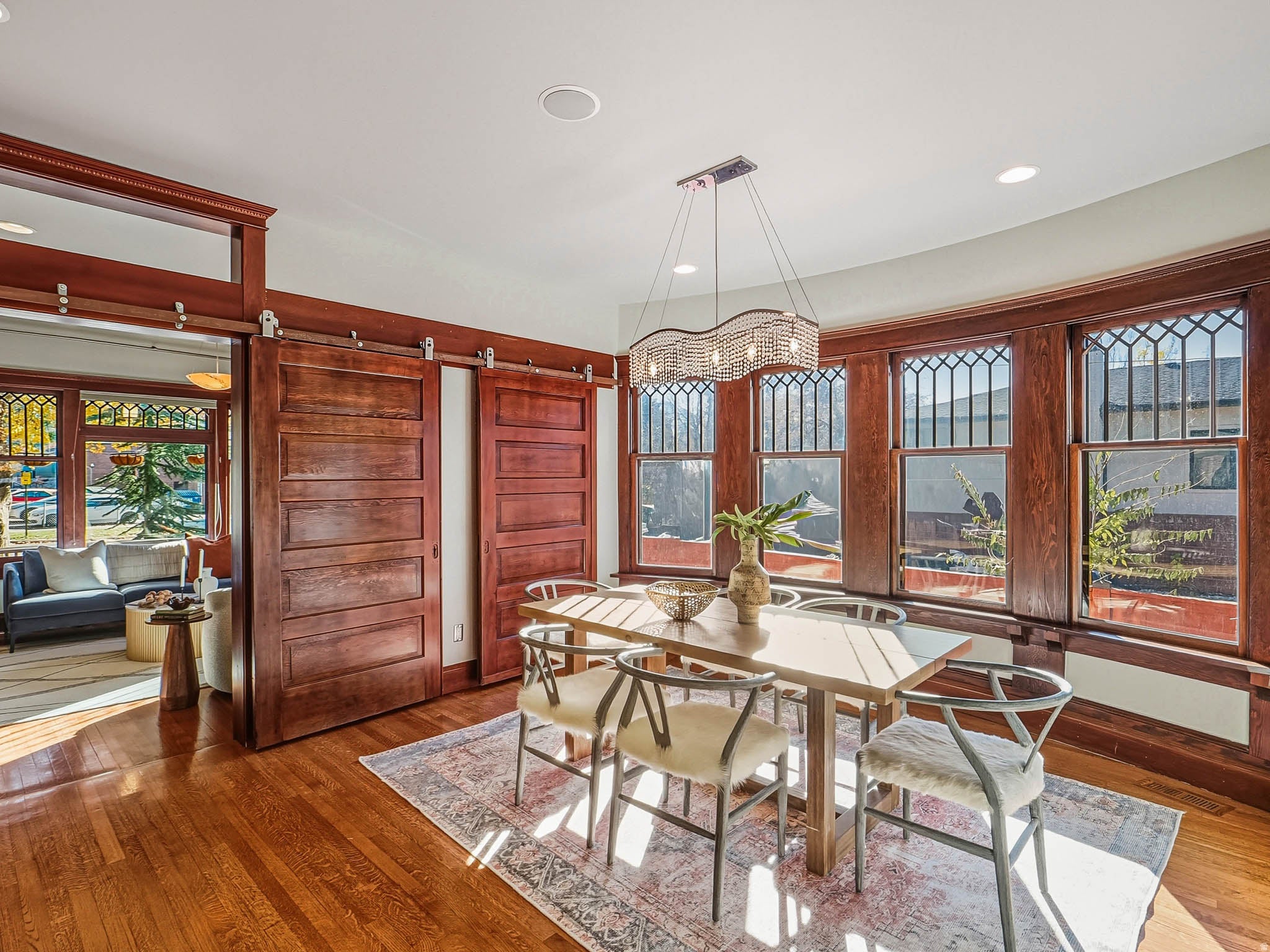 Salt Lake City, Utah, 84105, United States, 6 Bedrooms Bedrooms, ,4 BathroomsBathrooms,Residential,Active,2000214