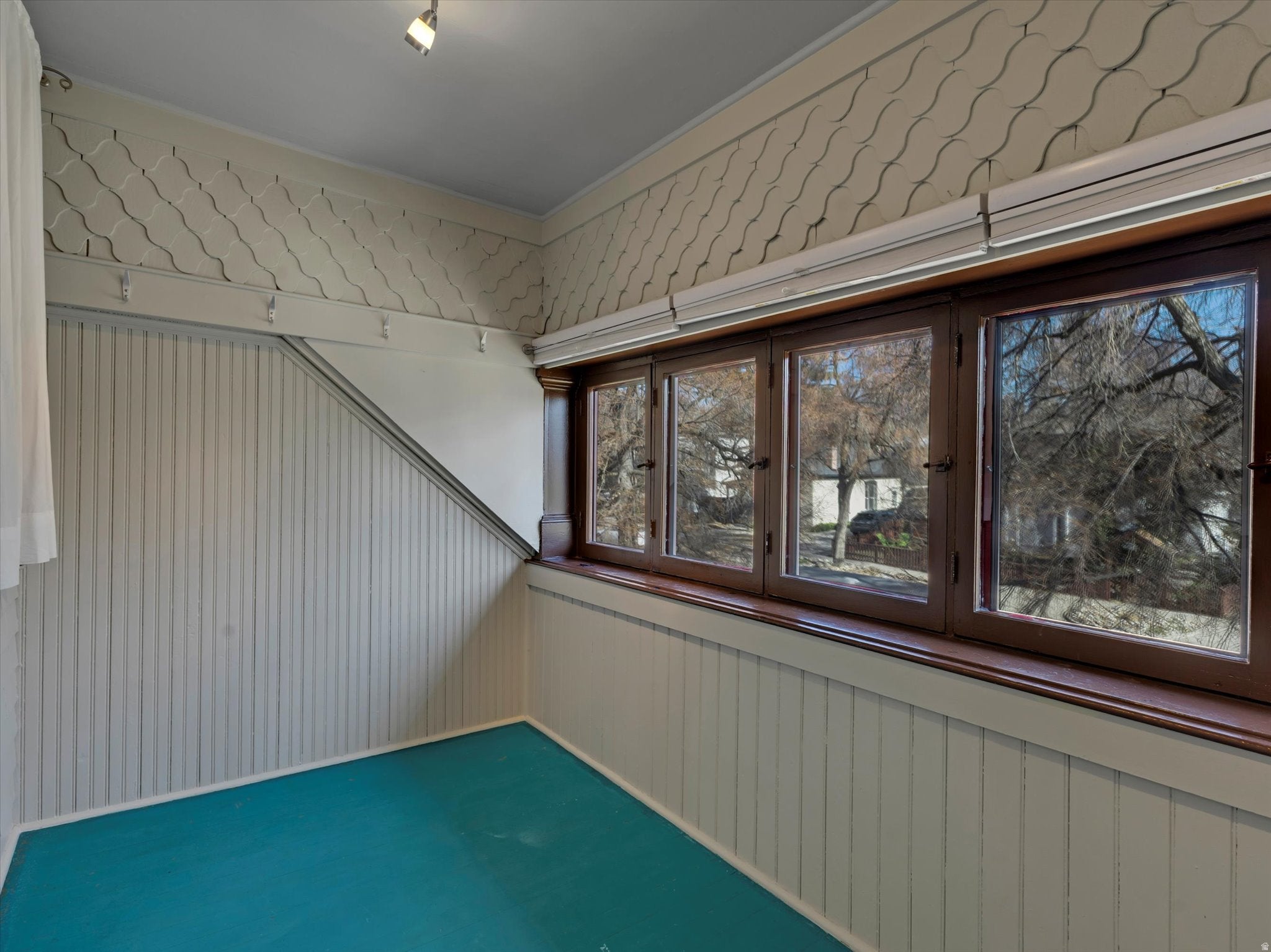 Salt Lake City, Utah, 84105, United States, 6 Bedrooms Bedrooms, ,4 BathroomsBathrooms,Residential,Active,2017445