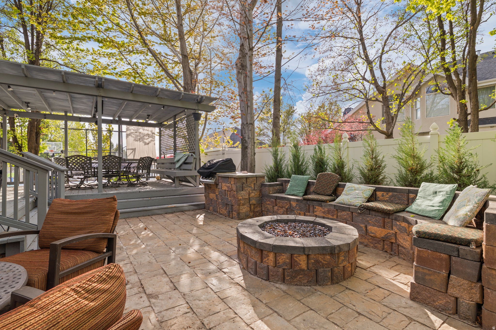 Orem, Utah, 84097, United States, 6 Bedrooms Bedrooms, ,6 BathroomsBathrooms,Residential,Active,2044198