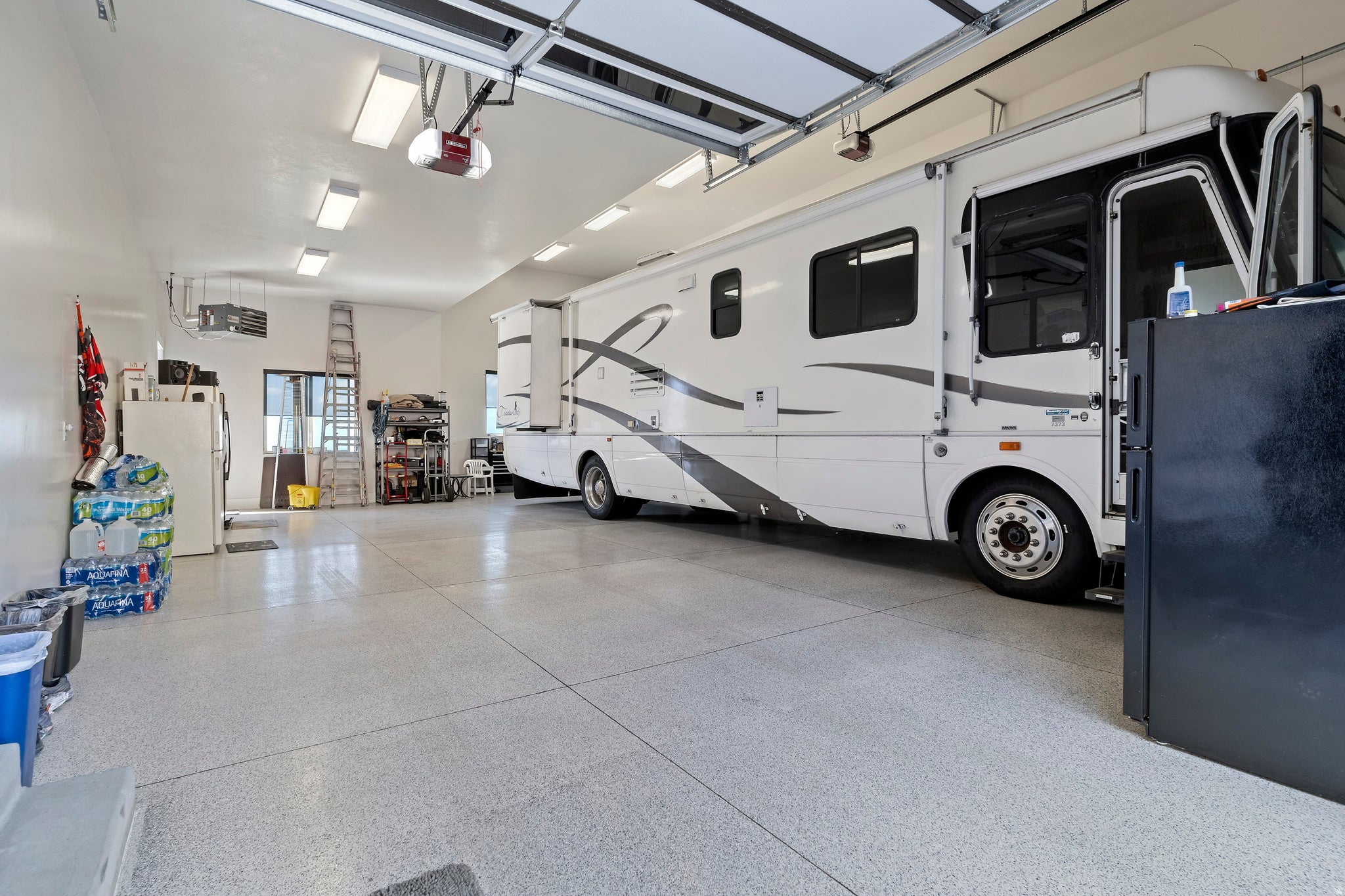 North Ogden, Utah, 84414, United States, 5 Bedrooms Bedrooms, ,5 BathroomsBathrooms,Residential,Active,1997557