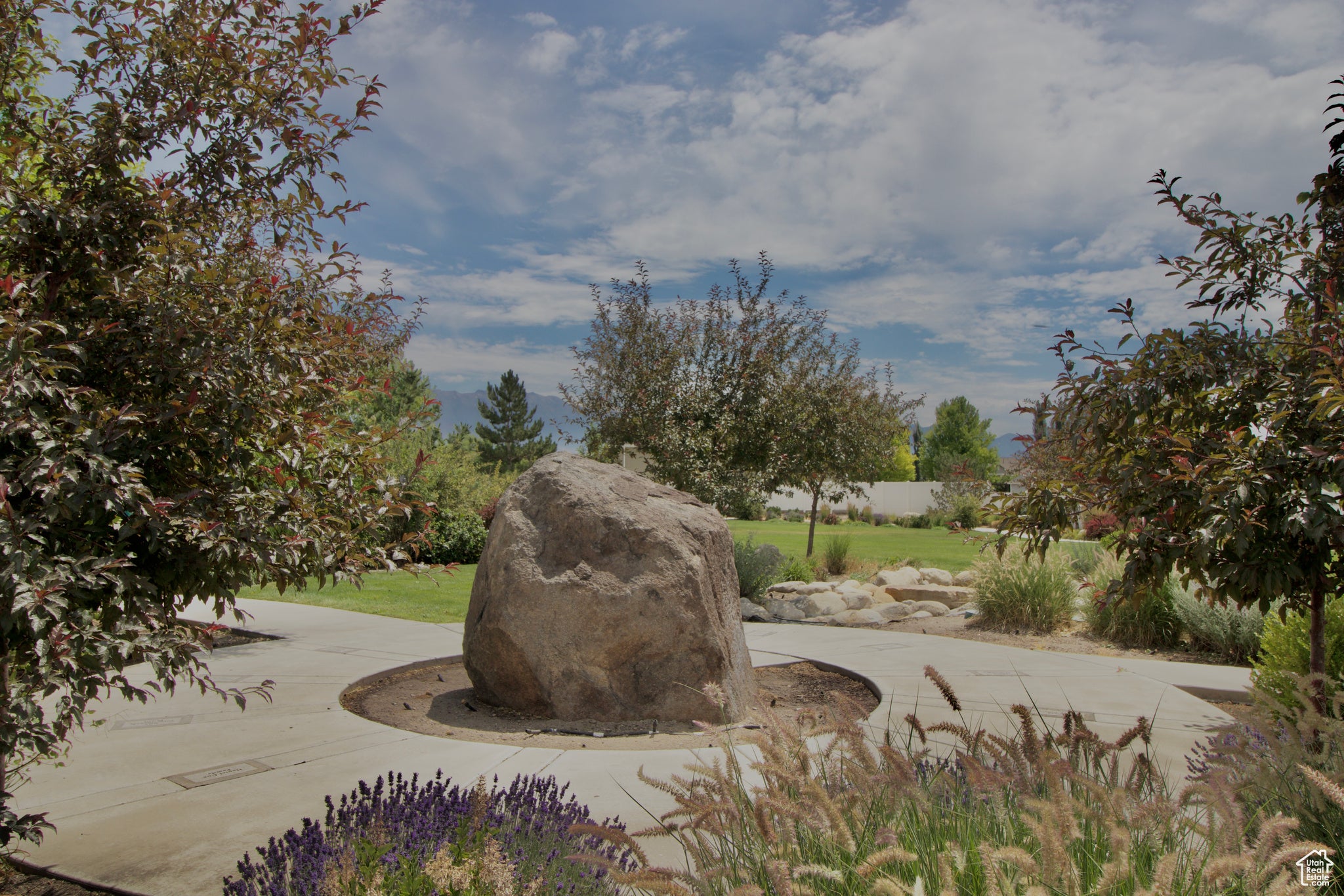 Lehi, Utah, 84043, United States, 5 Bedrooms Bedrooms, ,4 BathroomsBathrooms,Residential,Active,1862914