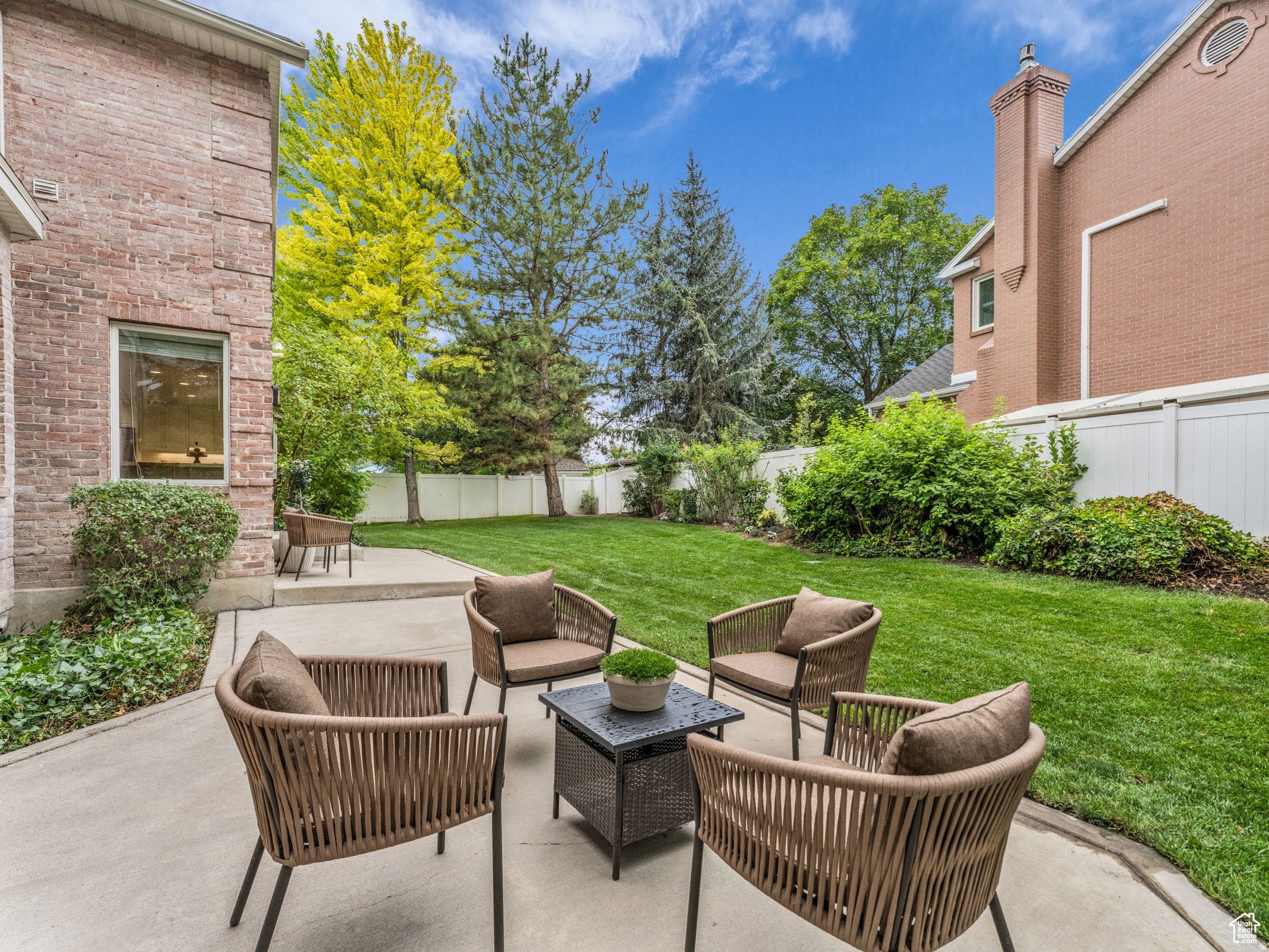 Provo, Utah, 84604, United States, 4 Bedrooms Bedrooms, ,4 BathroomsBathrooms,Residential,Active,2007063