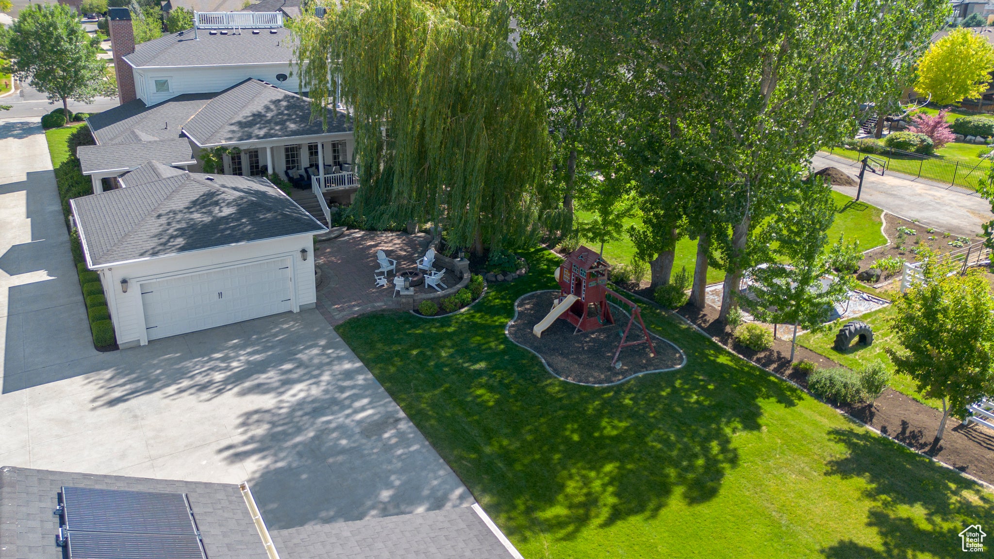 Farmington, Utah, 84025, United States, 6 Bedrooms Bedrooms, ,5 BathroomsBathrooms,Residential,Active,1853229