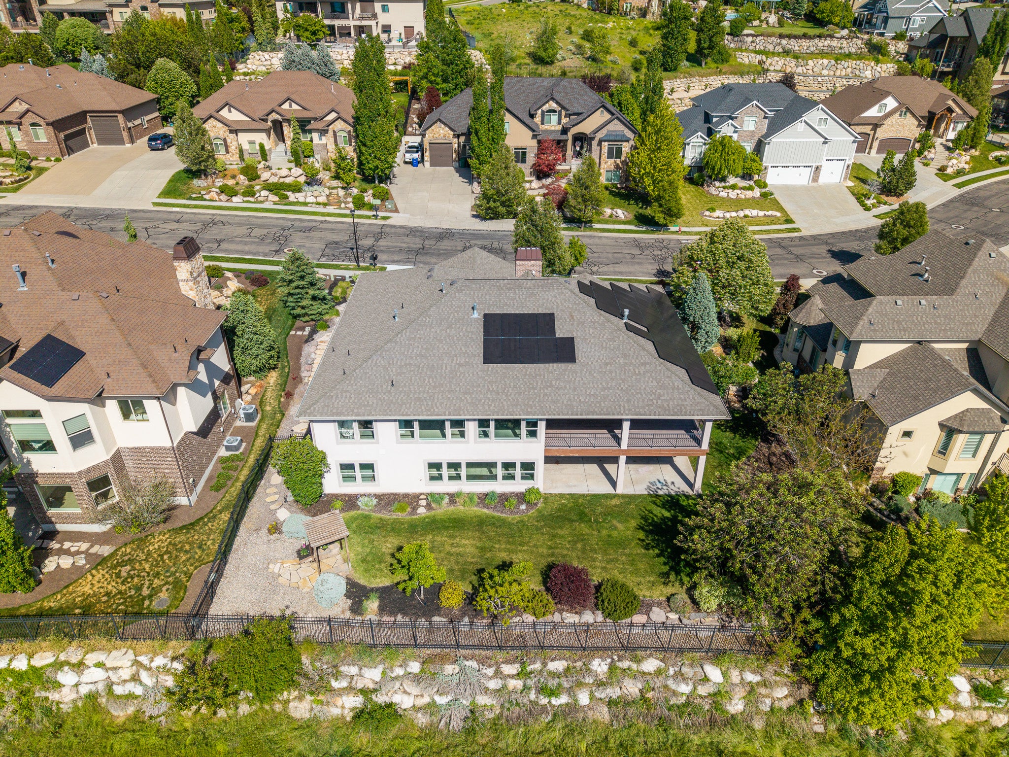 Fruit Heights, Utah, 84037, United States, 6 Bedrooms Bedrooms, ,5 BathroomsBathrooms,Residential,Active,2044980