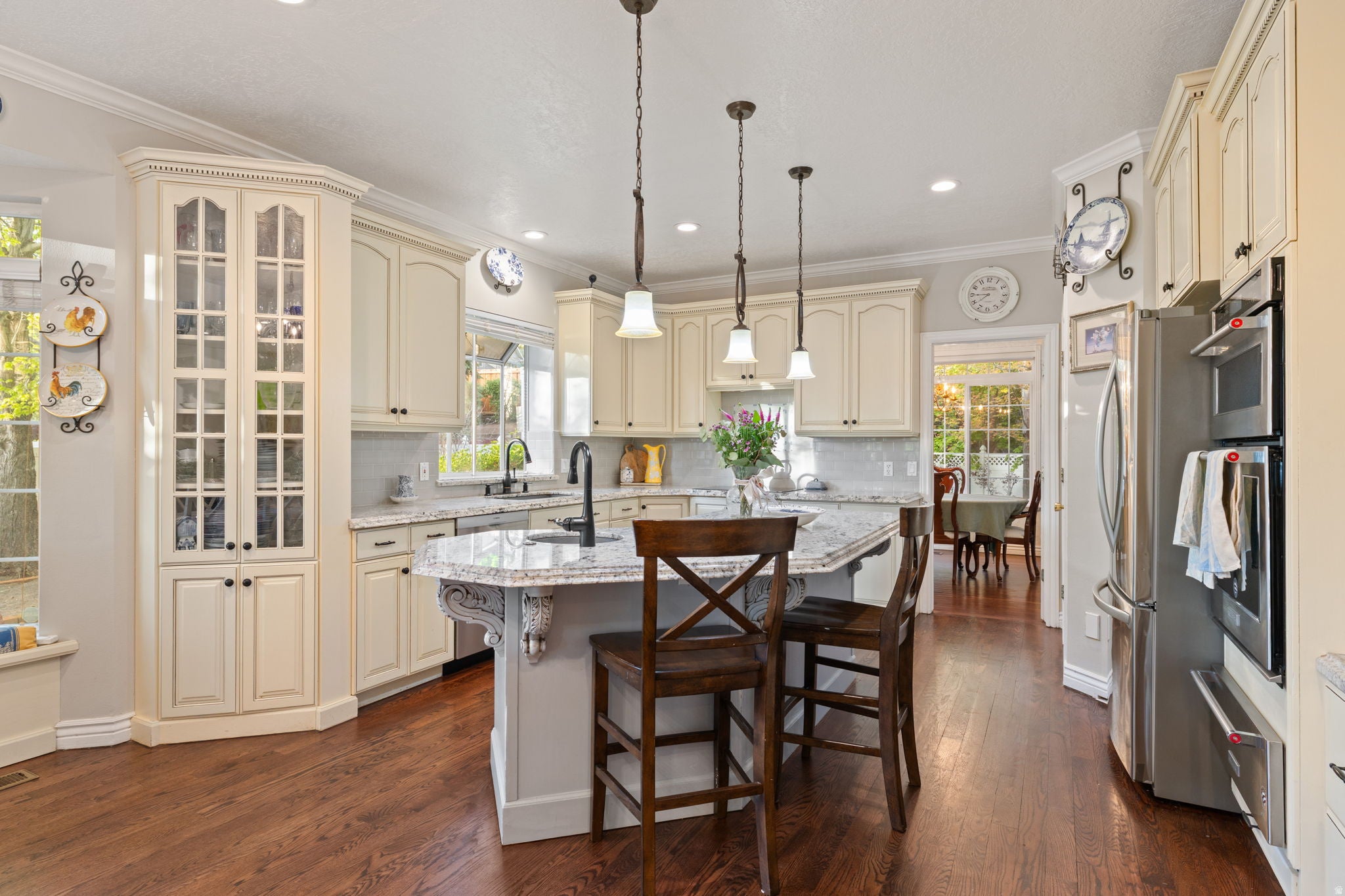 Orem, Utah, 84097, United States, 6 Bedrooms Bedrooms, ,6 BathroomsBathrooms,Residential,Active,2044198