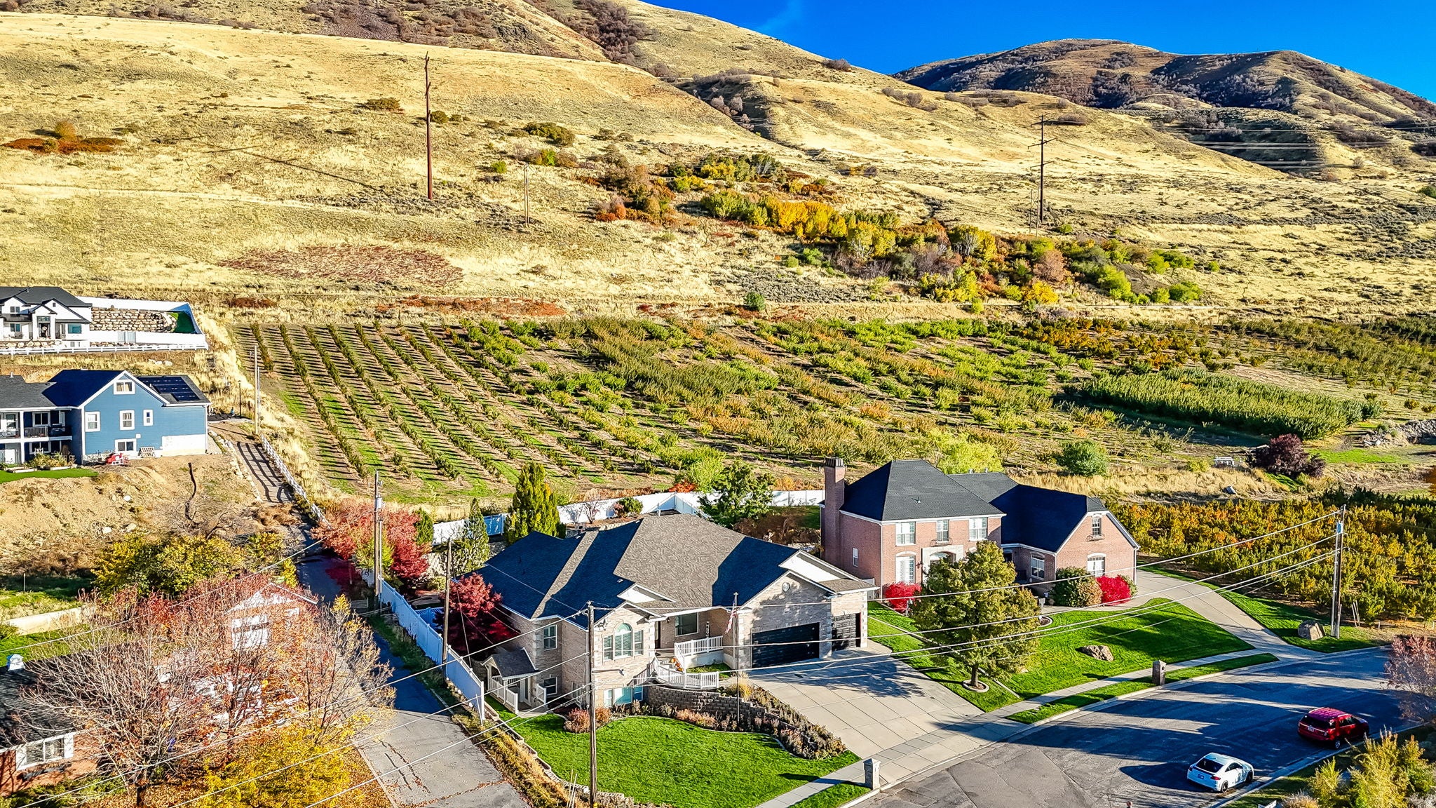 Perry, Utah, 84302, United States, 6 Bedrooms Bedrooms, ,5 BathroomsBathrooms,Residential,Active,2045022