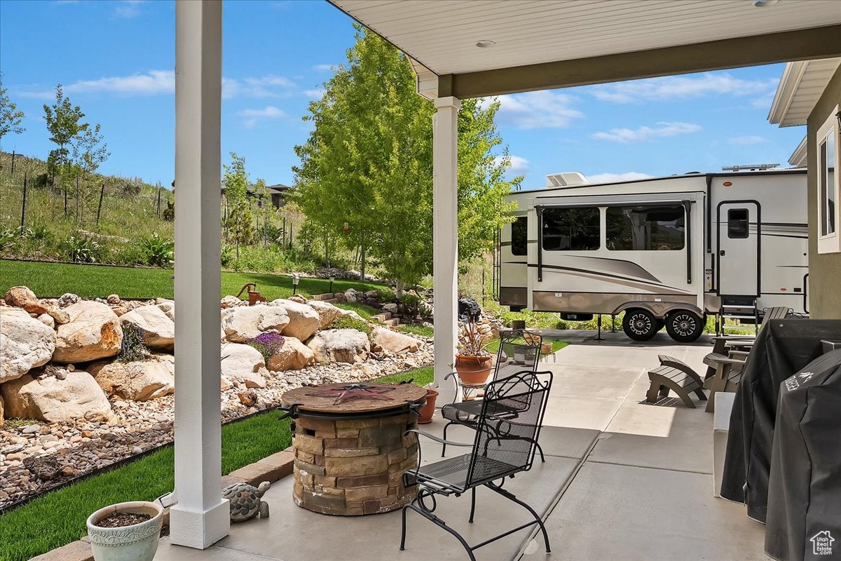 Eden, Utah, 84310, United States, 5 Bedrooms Bedrooms, ,4 BathroomsBathrooms,Residential,Active,1823943