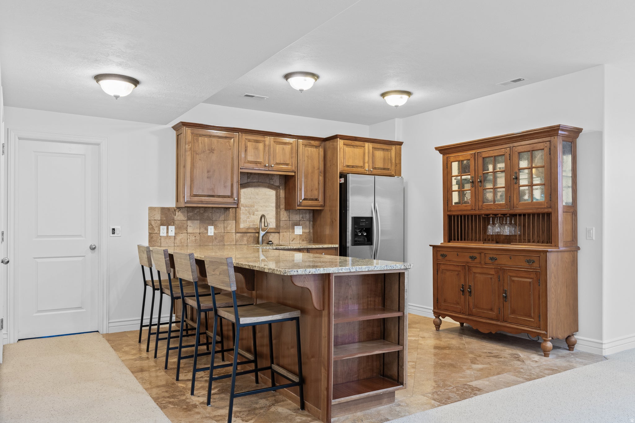 Kaysville, Utah, 84037, United States, 6 Bedrooms Bedrooms, ,5 BathroomsBathrooms,Residential,Active,2007300