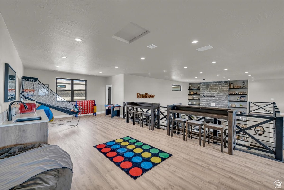 Hurricane, Utah, 84737, United States, 4 Bedrooms Bedrooms, ,5 BathroomsBathrooms,Residential,Active,1762812