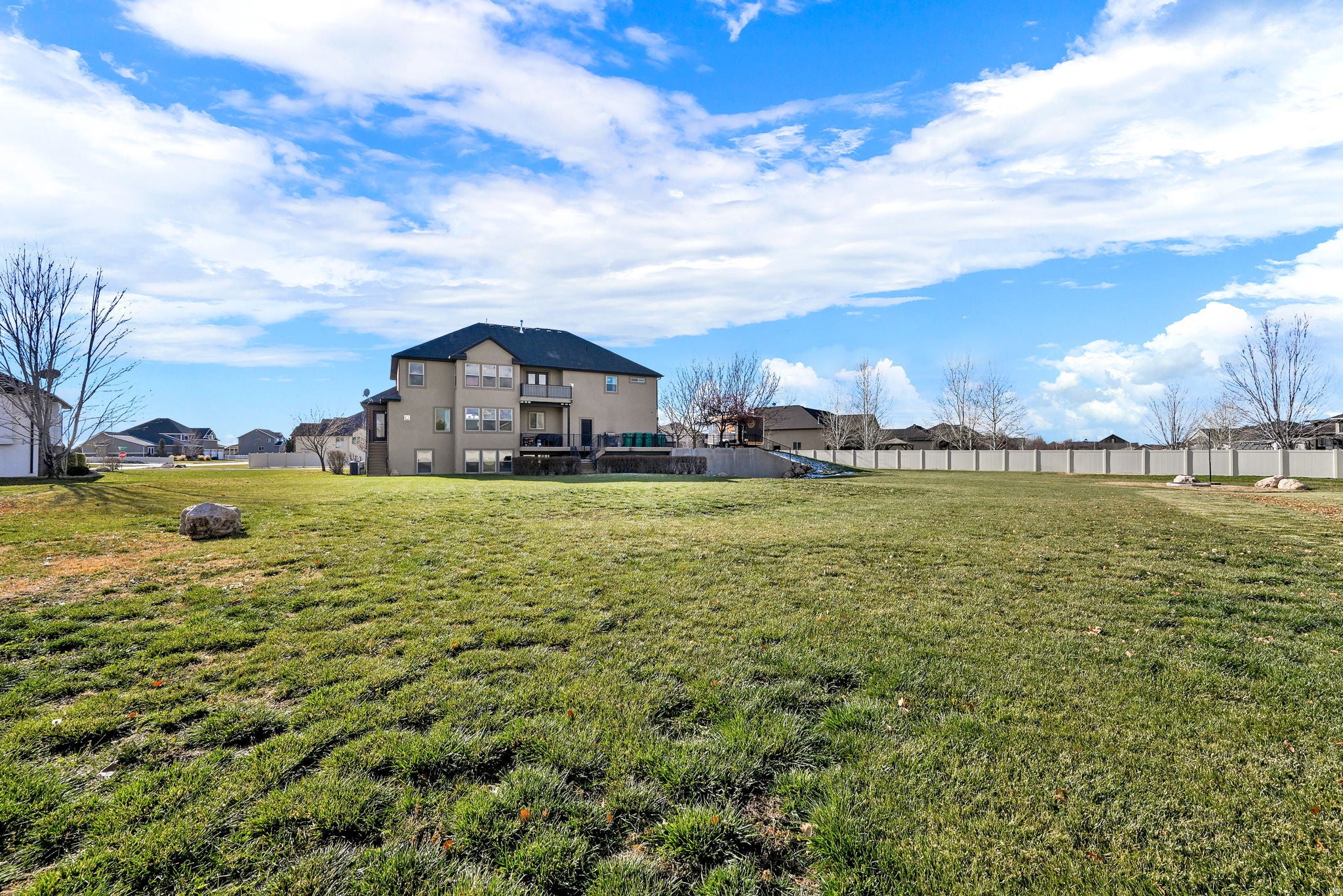 West Haven, Utah, 84401, United States, 7 Bedrooms Bedrooms, ,5 BathroomsBathrooms,Residential,Active,2002335