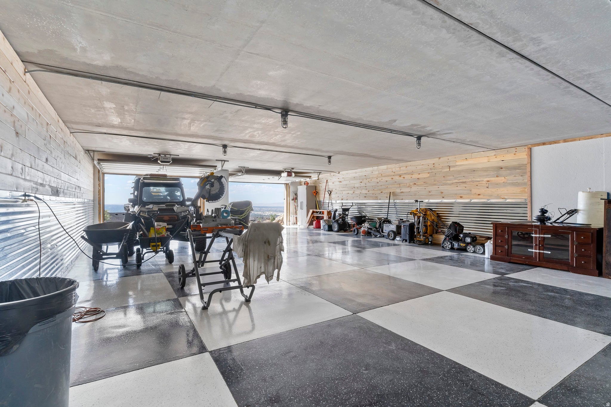 North Ogden, Utah, 84414, United States, 5 Bedrooms Bedrooms, ,5 BathroomsBathrooms,Residential,Active,1997557