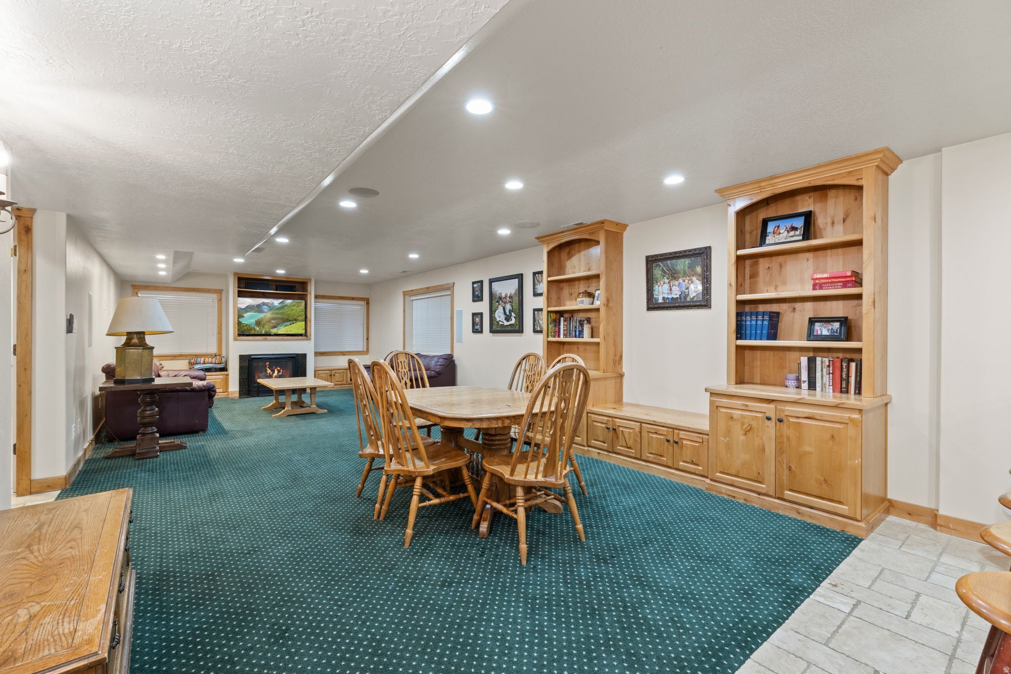 Orem, Utah, 84097, United States, 6 Bedrooms Bedrooms, ,6 BathroomsBathrooms,Residential,Active,2044198