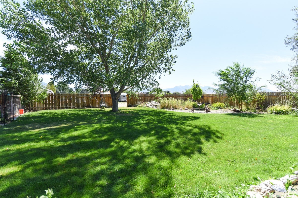 Grantsville, Utah, 84029, United States, 4 Bedrooms Bedrooms, ,3 BathroomsBathrooms,Residential,Active,1905063