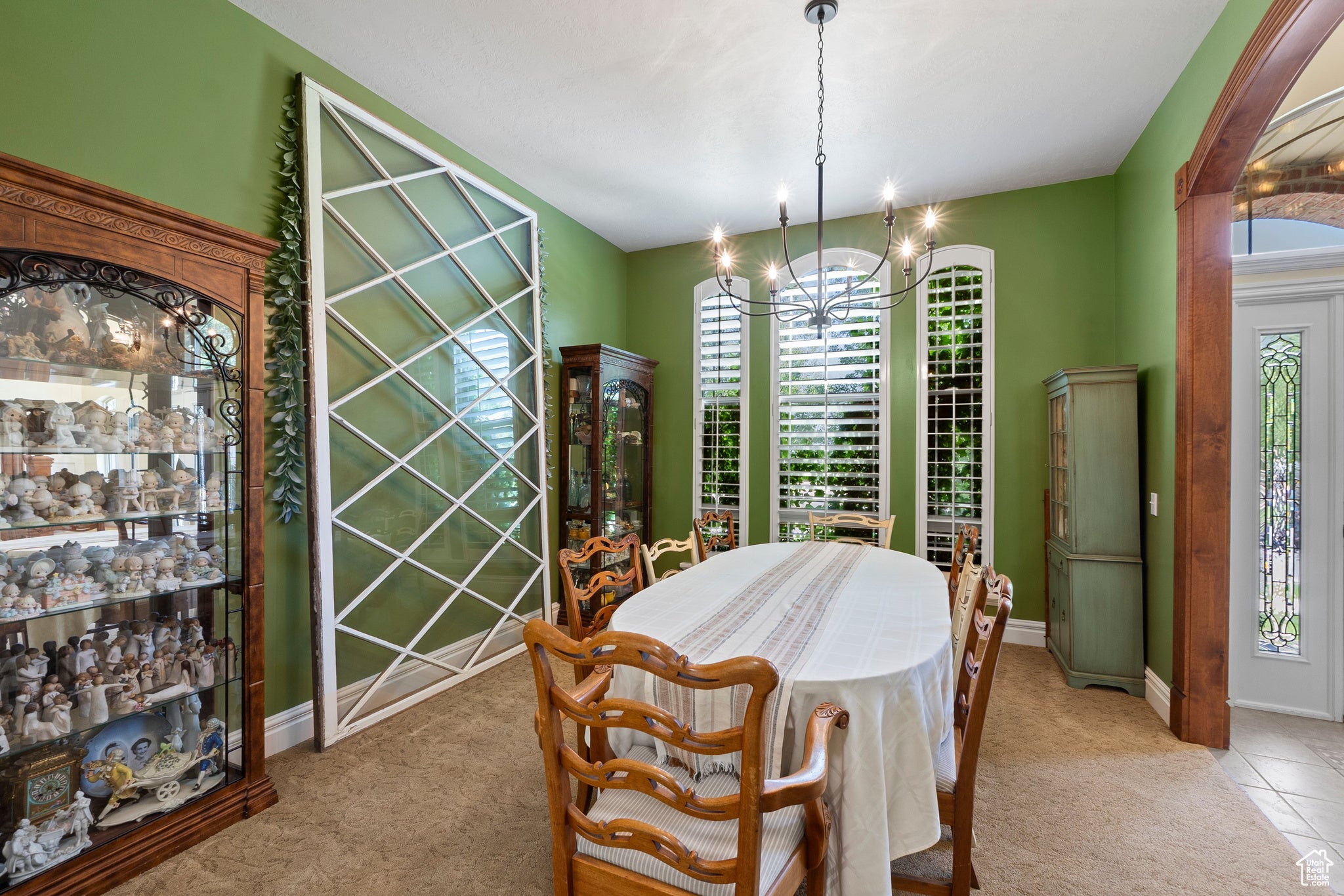South Weber, Utah, 84405, United States, ,6 BathroomsBathrooms,Residential,Active,1843847