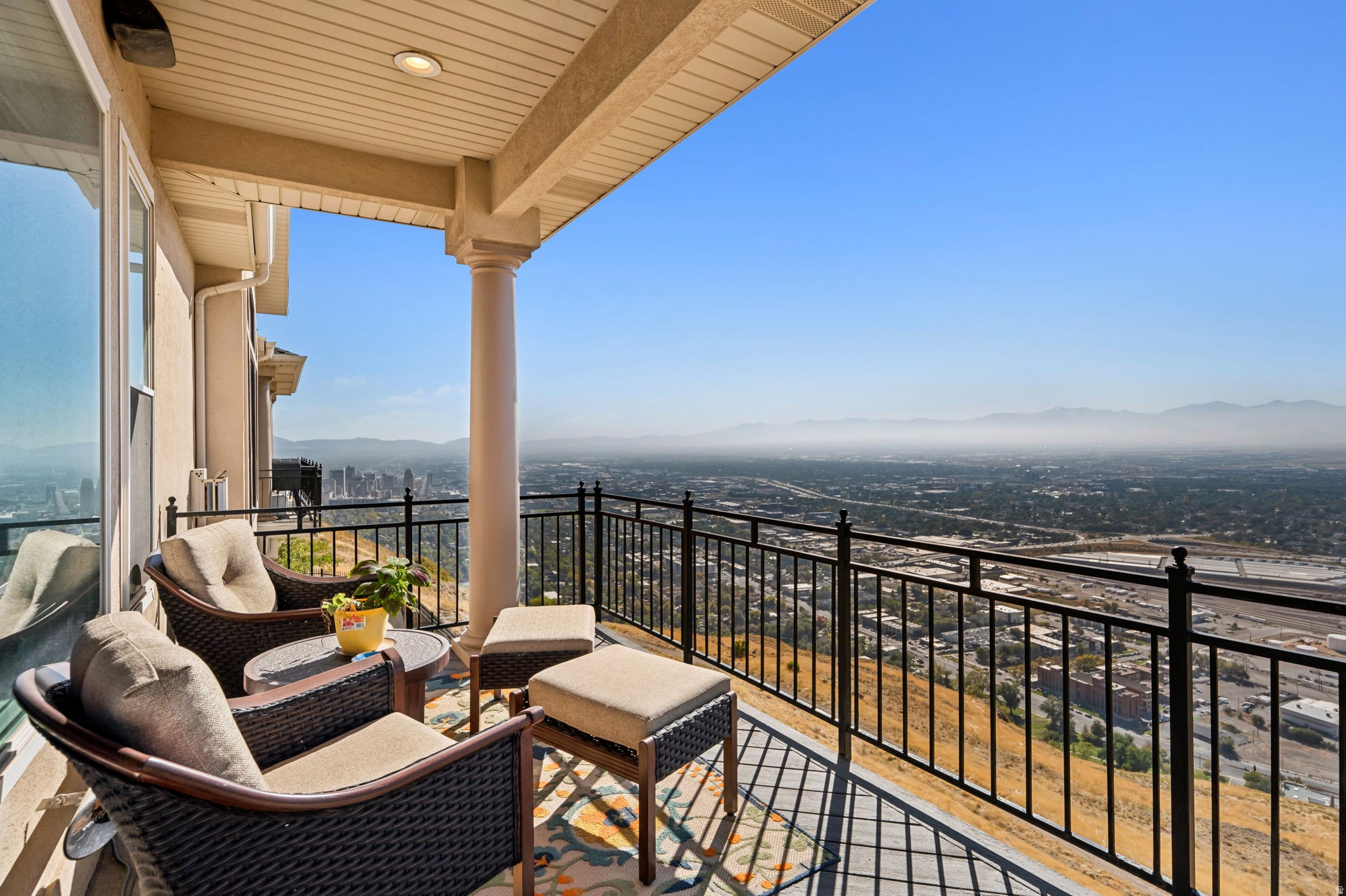 Salt Lake City, Utah, 84103, United States, 5 Bedrooms Bedrooms, ,4 BathroomsBathrooms,Residential,Active,2042745