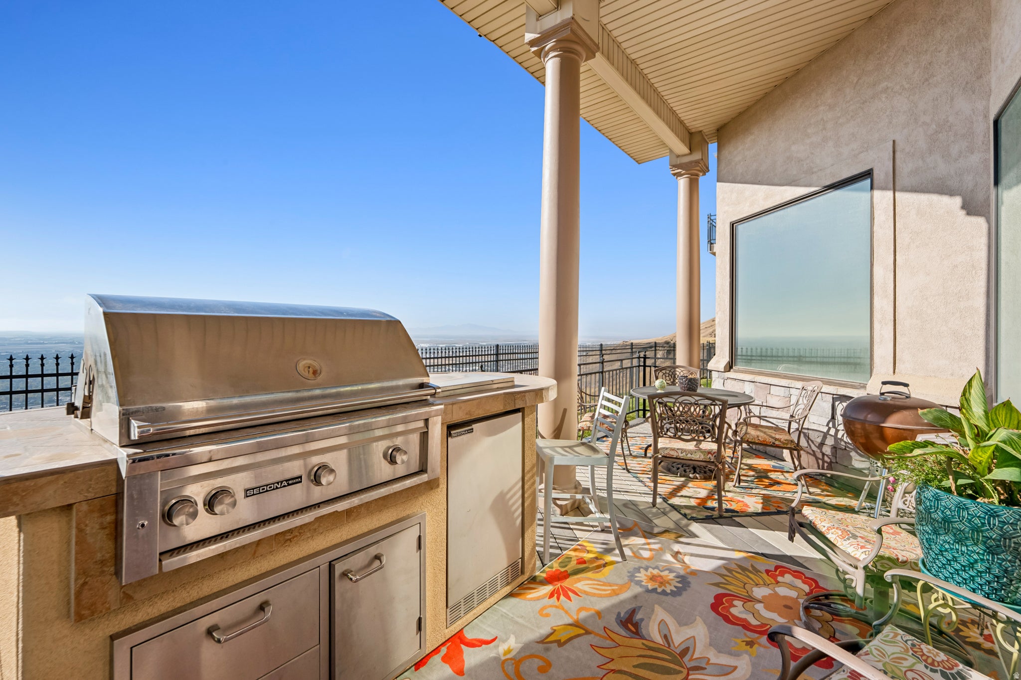 Salt Lake City, Utah, 84103, United States, 5 Bedrooms Bedrooms, ,4 BathroomsBathrooms,Residential,Active,2042745