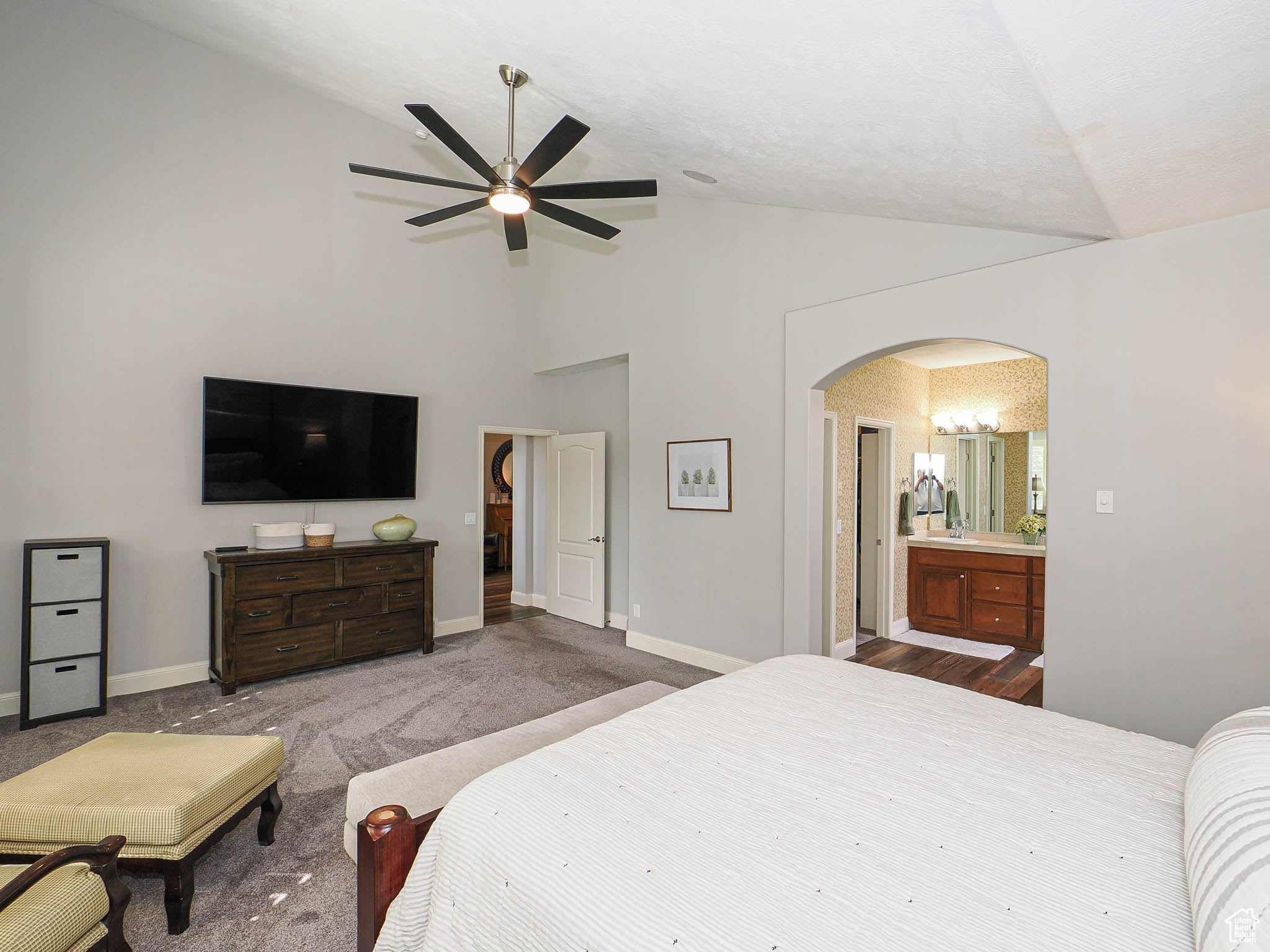 Riverton, Utah, 84065, United States, ,5 BathroomsBathrooms,Residential,Active,1849508
