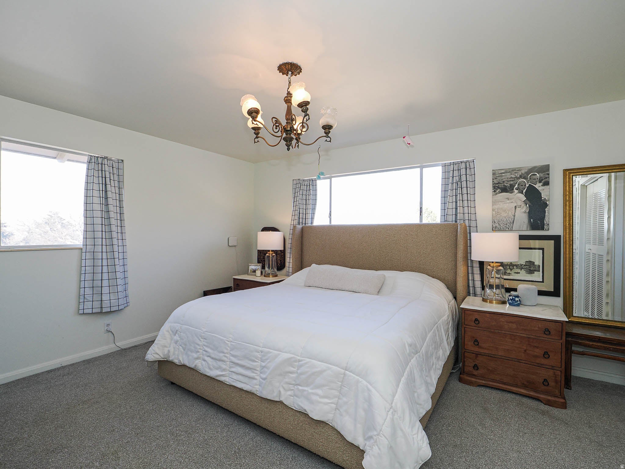 Salt Lake City, Utah, 84124, United States, 6 Bedrooms Bedrooms, ,3 BathroomsBathrooms,Residential,Active,2012490