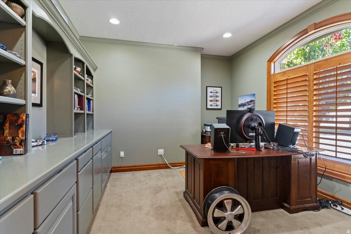 Mountain Green, Utah, 84050, United States, 5 Bedrooms Bedrooms, ,4 BathroomsBathrooms,Residential,Active,1972158