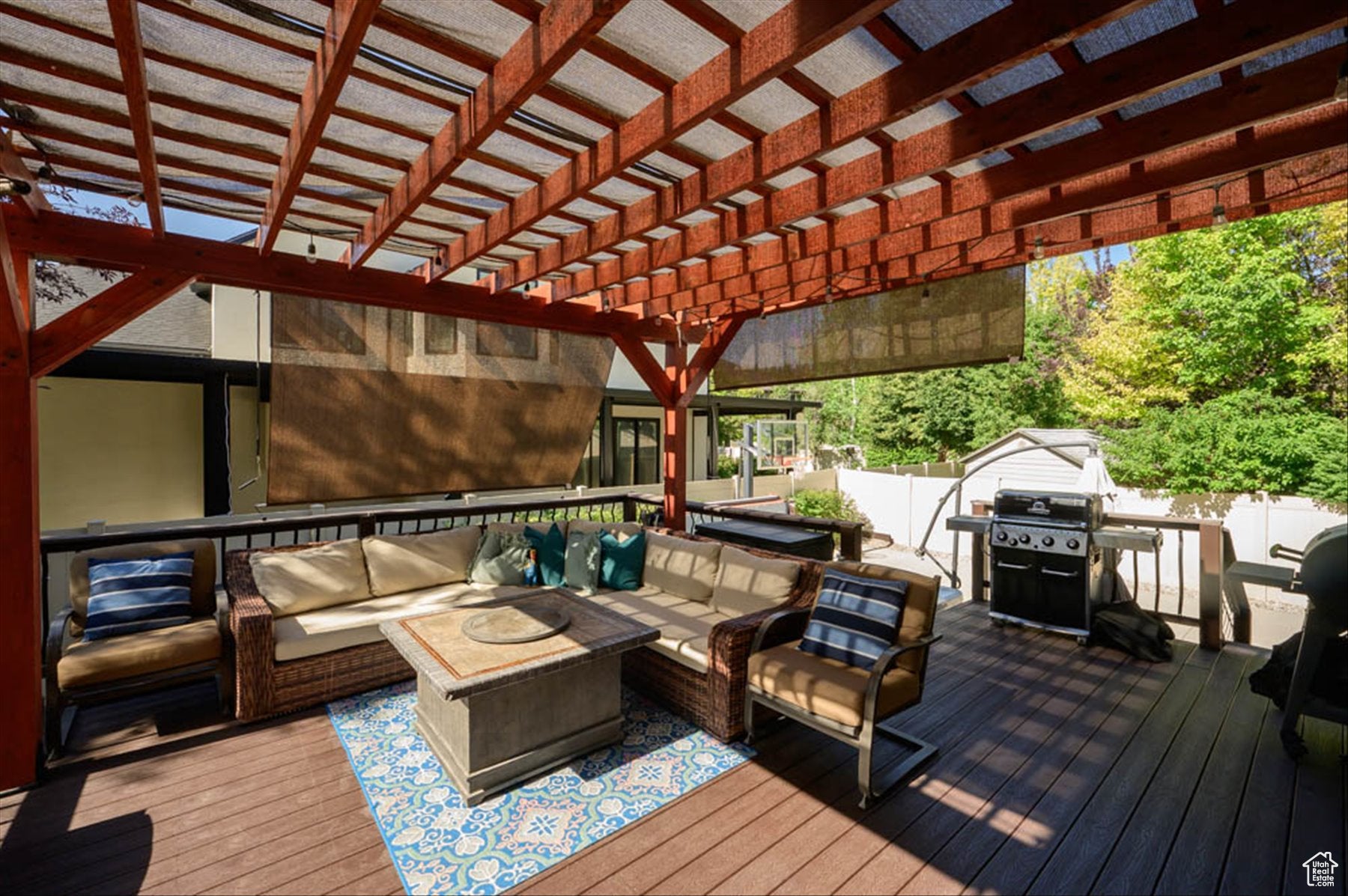 South Jordan, Utah, 84095, United States, 6 Bedrooms Bedrooms, ,4 BathroomsBathrooms,Residential,Active,1876871