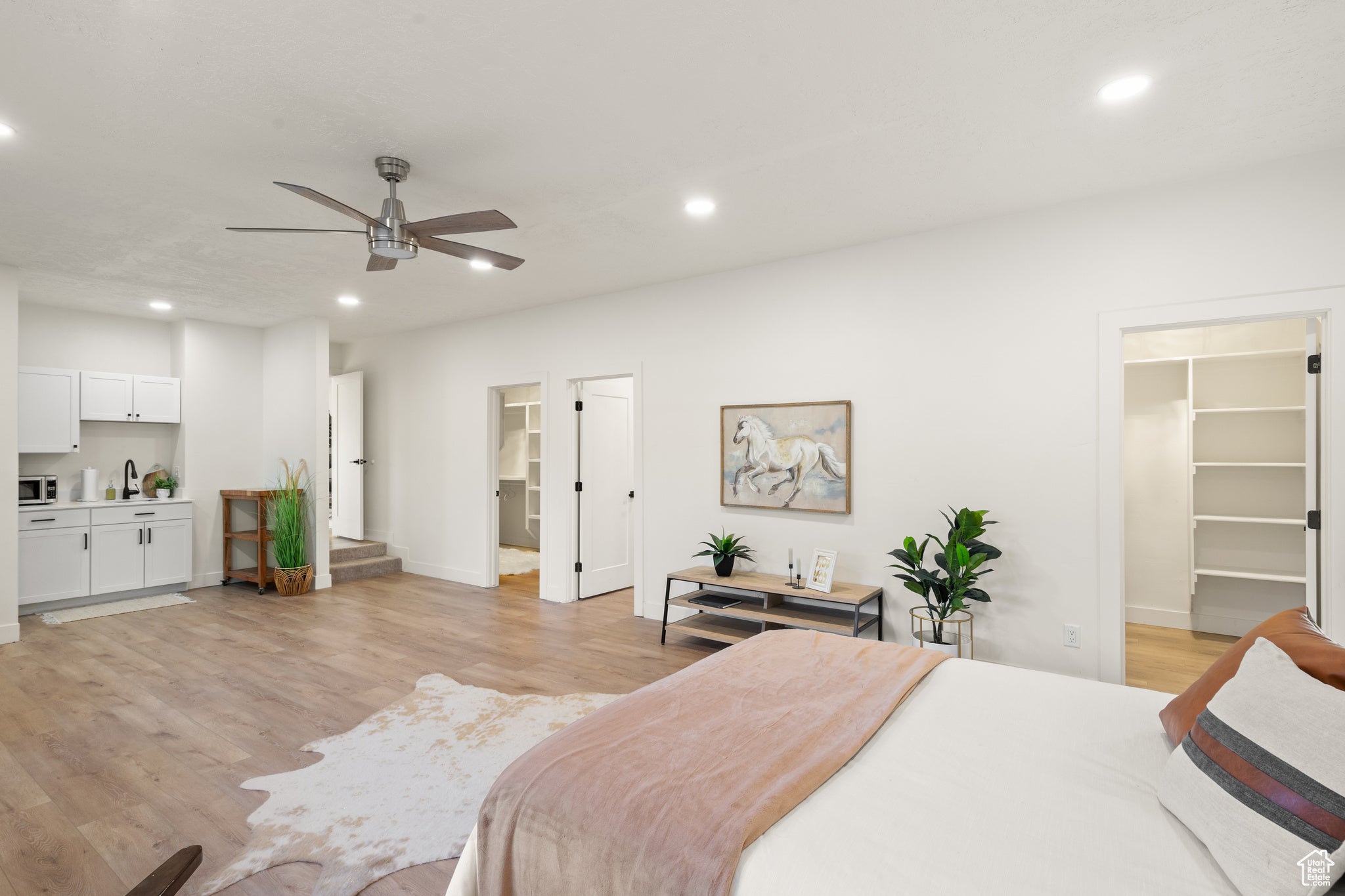 Huntsville, Utah, 84317, United States, 4 Bedrooms Bedrooms, ,3 BathroomsBathrooms,Residential,Active,1964495