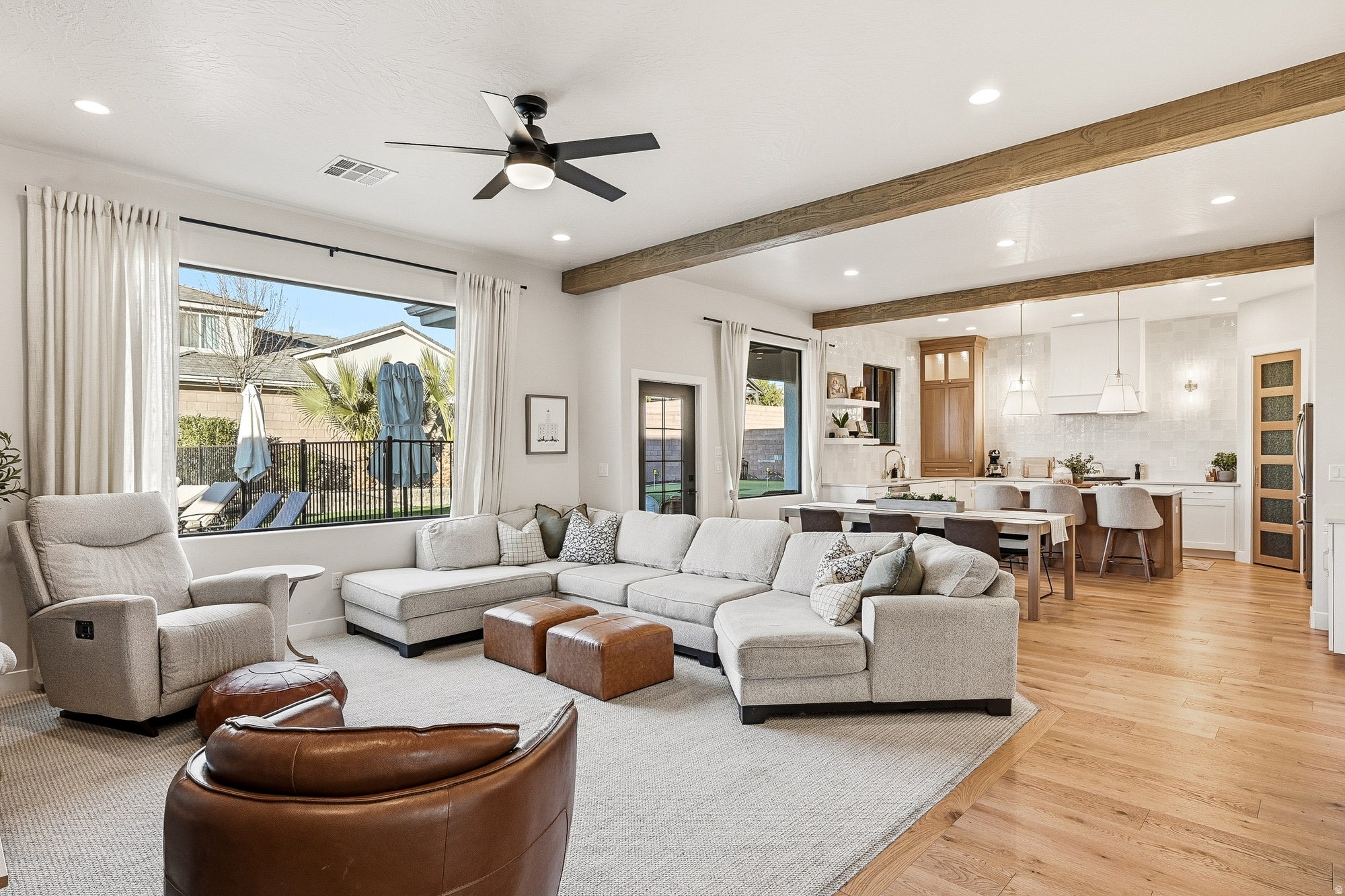 St. George, Utah, 84790, United States, 4 Bedrooms Bedrooms, ,4 BathroomsBathrooms,Residential,Active,2010549