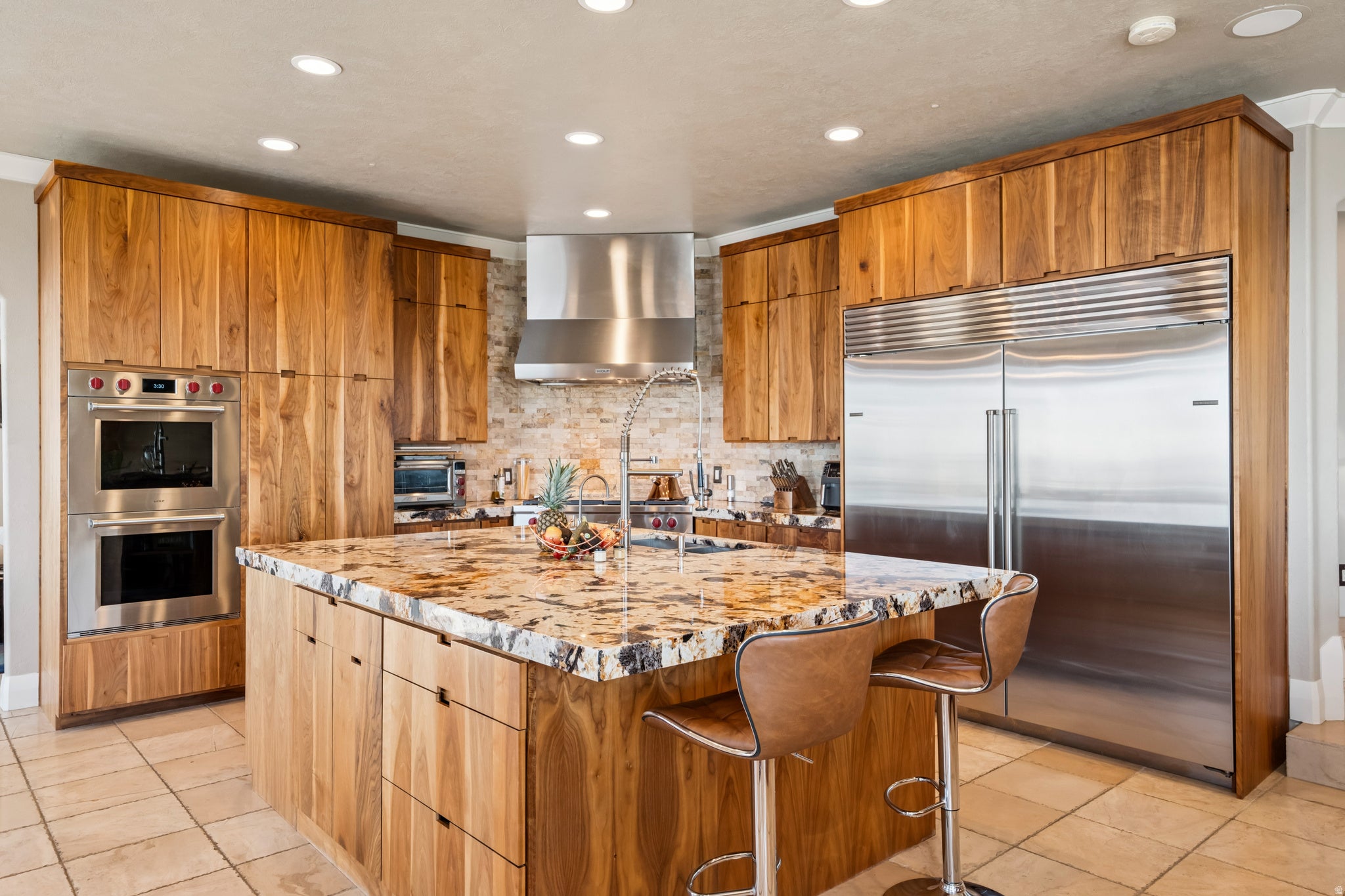 Salt Lake City, Utah, 84103, United States, 5 Bedrooms Bedrooms, ,4 BathroomsBathrooms,Residential,Active,2042745