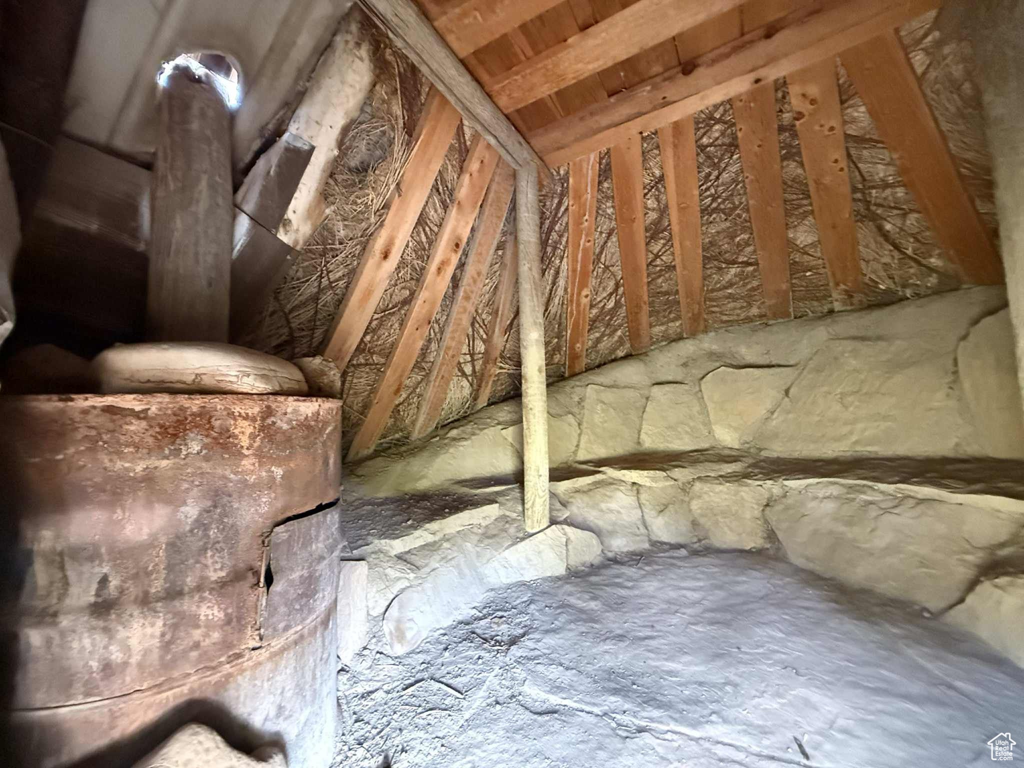 Huntington, Utah, 84528, United States, 4 Bedrooms Bedrooms, ,1 BathroomBathrooms,Residential,Active,1963255