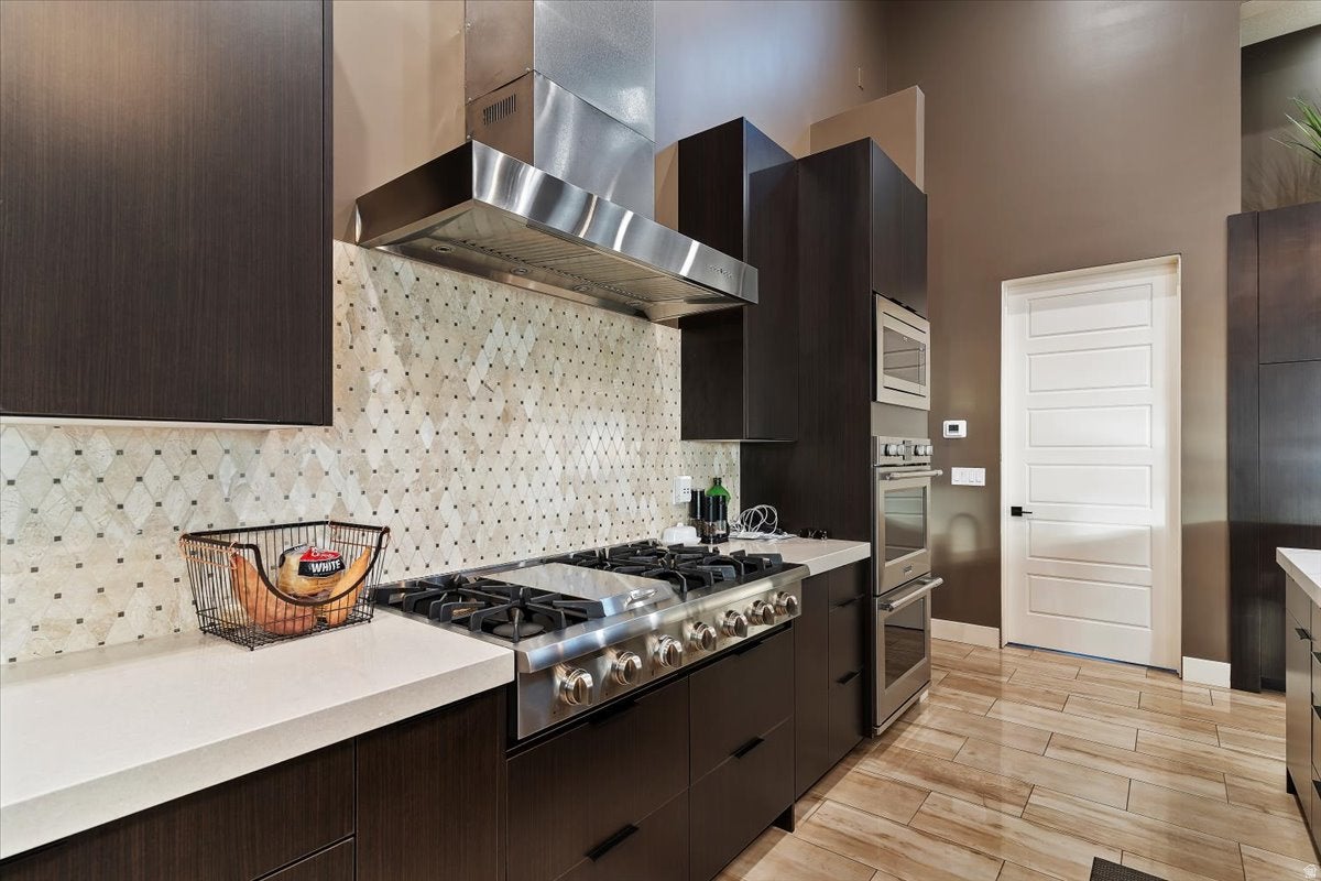 Fruit Heights, Utah, 84037, United States, 4 Bedrooms Bedrooms, ,3 BathroomsBathrooms,Residential,Active,2007943