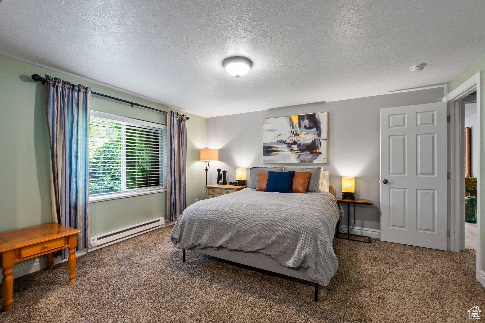 South Weber, Utah, 84405, United States, ,6 BathroomsBathrooms,Residential,Active,1843847