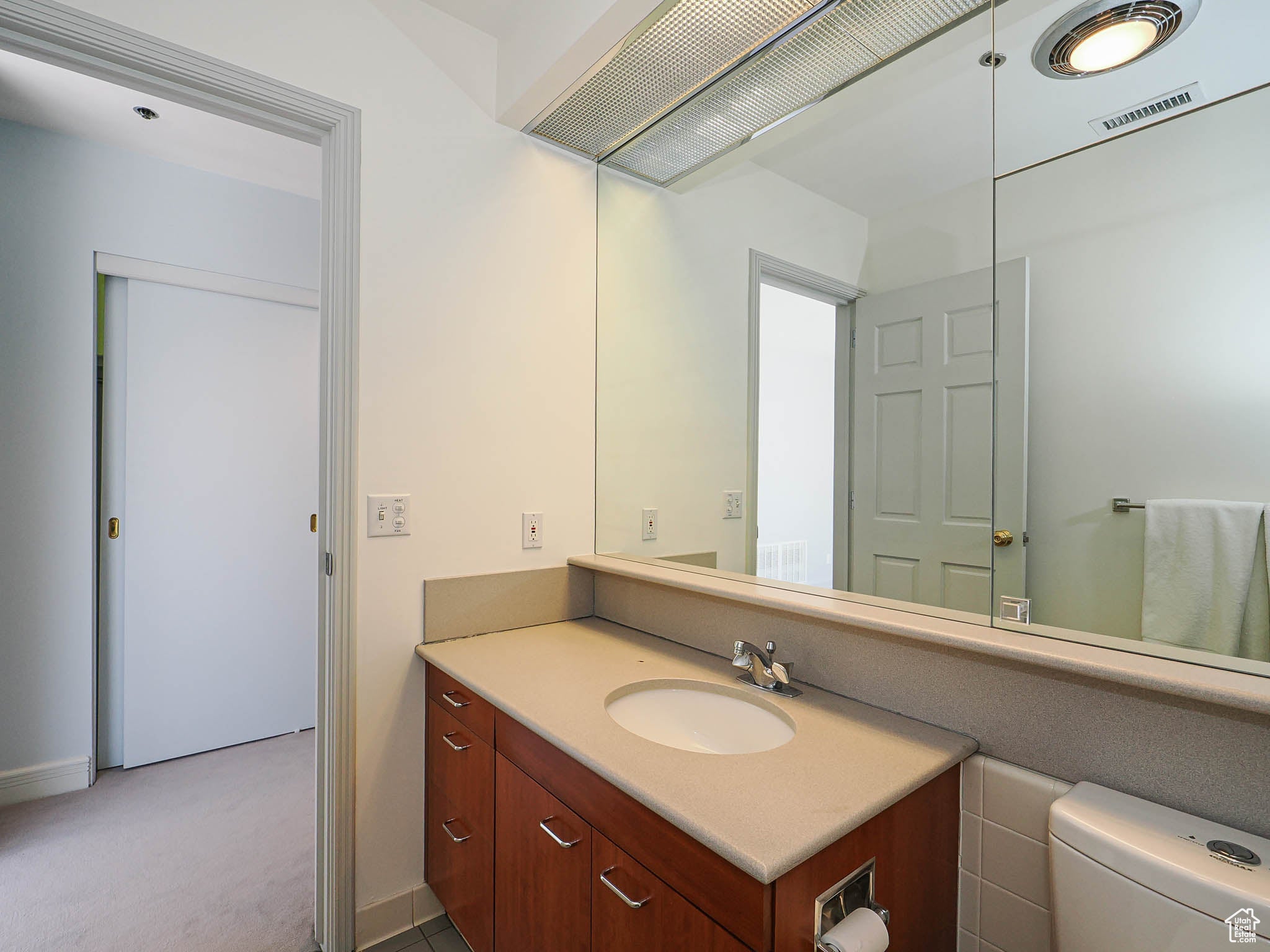 Salt Lake City, Utah, 84101, United States, 4 Bedrooms Bedrooms, ,5 BathroomsBathrooms,Residential,Active,1905069