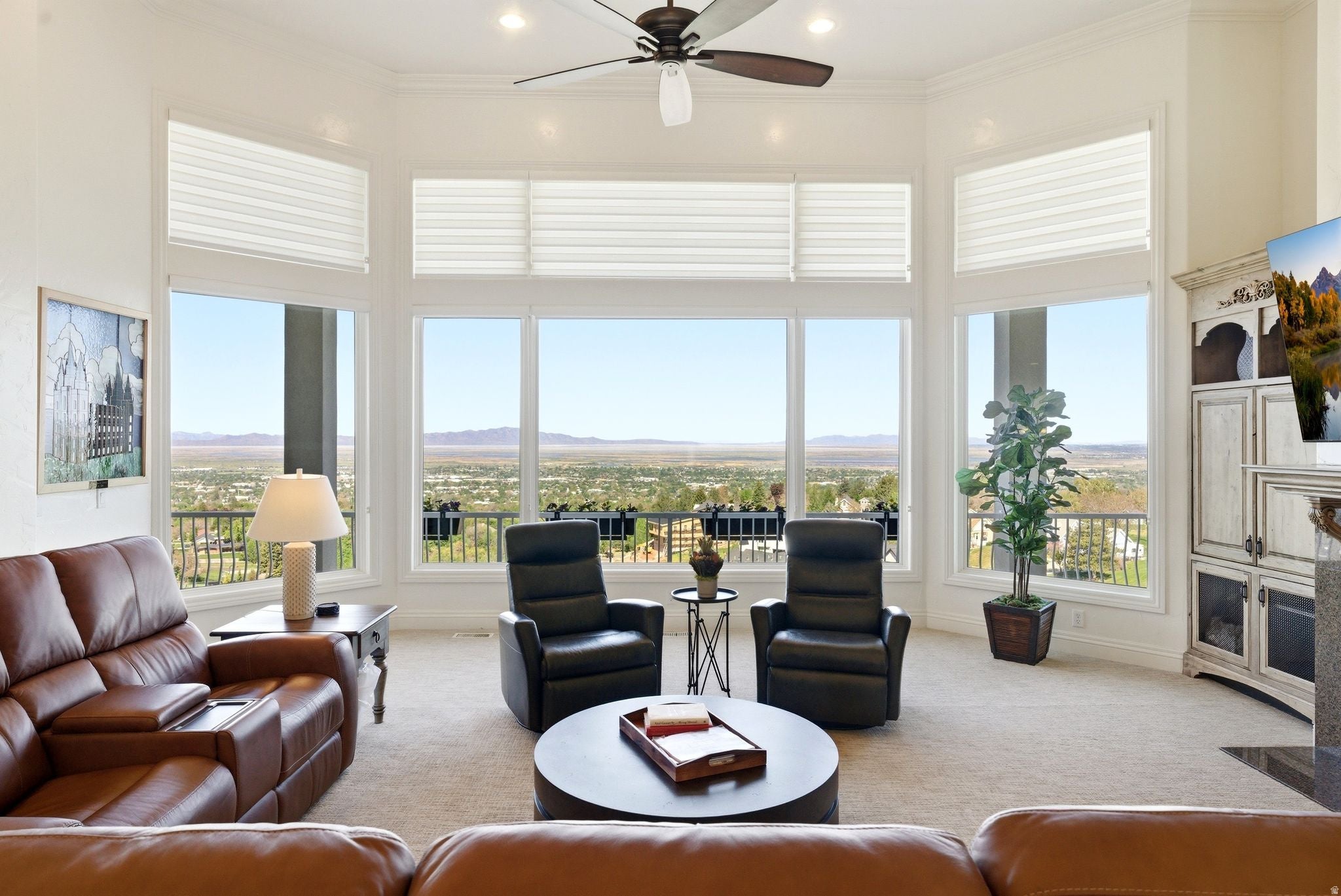 Bountiful, Utah, 84010, United States, 6 Bedrooms Bedrooms, ,6 BathroomsBathrooms,Residential,Active,2044576