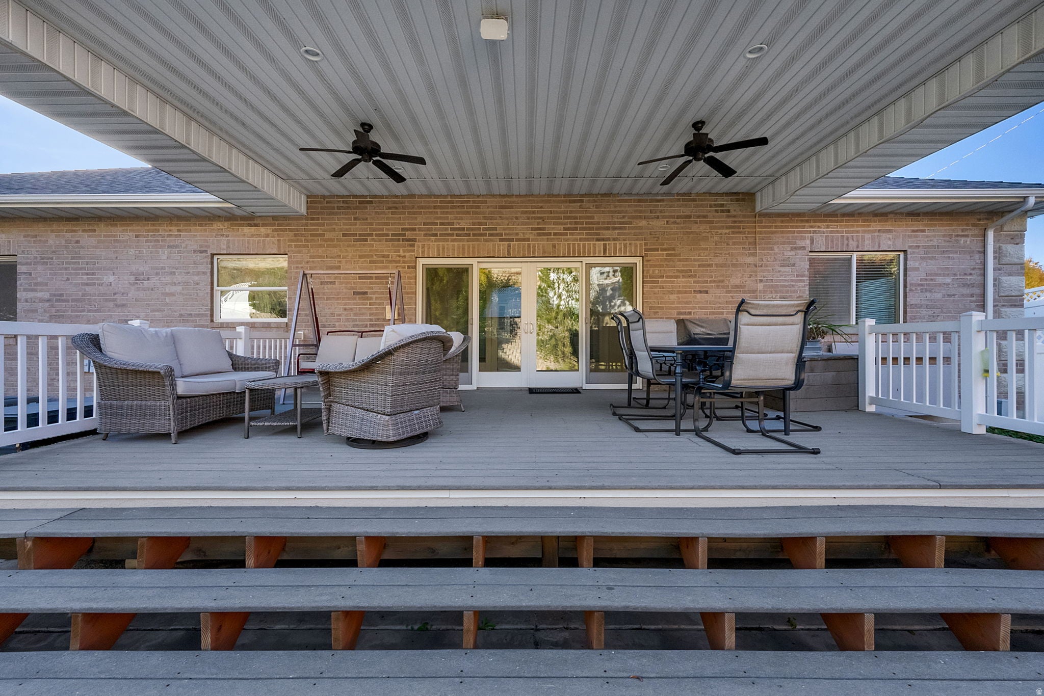 Perry, Utah, 84302, United States, 6 Bedrooms Bedrooms, ,5 BathroomsBathrooms,Residential,Active,2045022