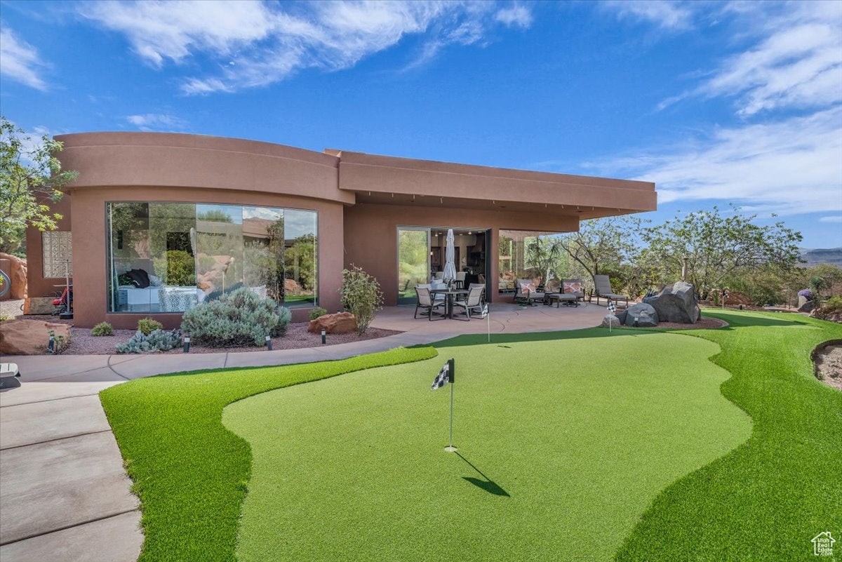 St. George, Utah, 84770, United States, 3 Bedrooms Bedrooms, ,3 BathroomsBathrooms,Residential,Active,1970952