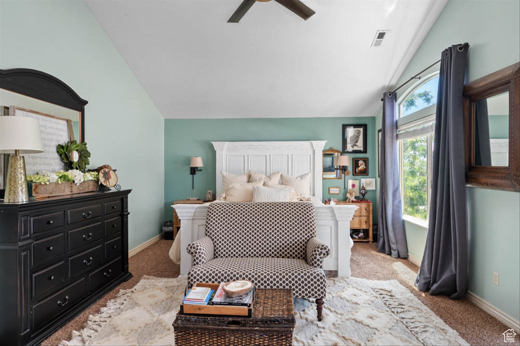 South Jordan, Utah, 84095, United States, 6 Bedrooms Bedrooms, ,4 BathroomsBathrooms,Residential,Active,1876871