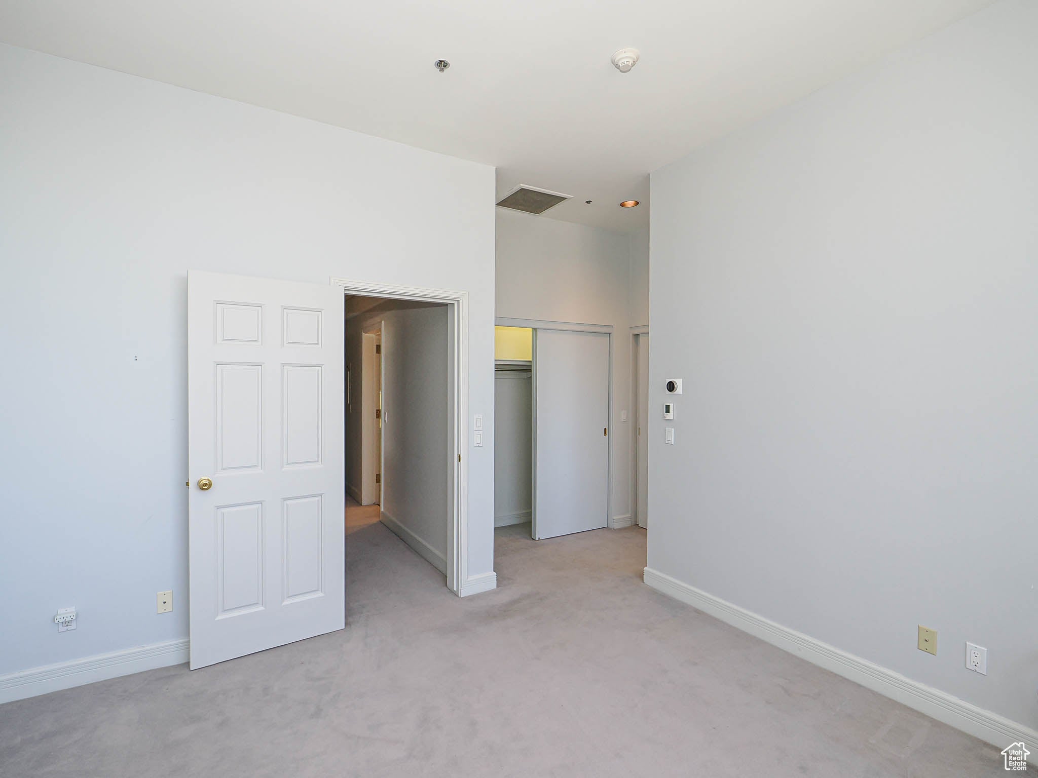 Salt Lake City, Utah, 84101, United States, 4 Bedrooms Bedrooms, ,5 BathroomsBathrooms,Residential,Active,1905069