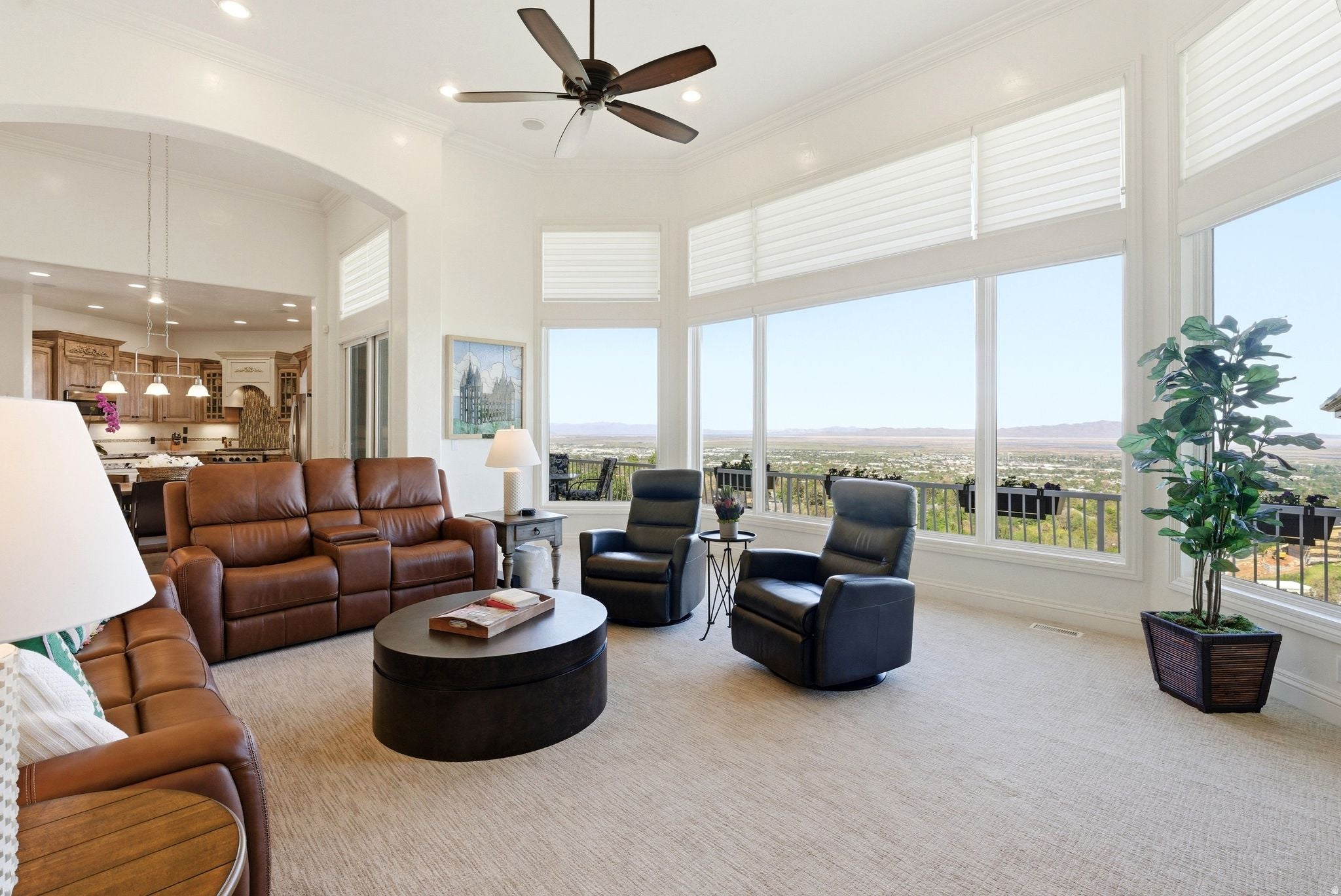 Bountiful, Utah, 84010, United States, 6 Bedrooms Bedrooms, ,6 BathroomsBathrooms,Residential,Active,2044576