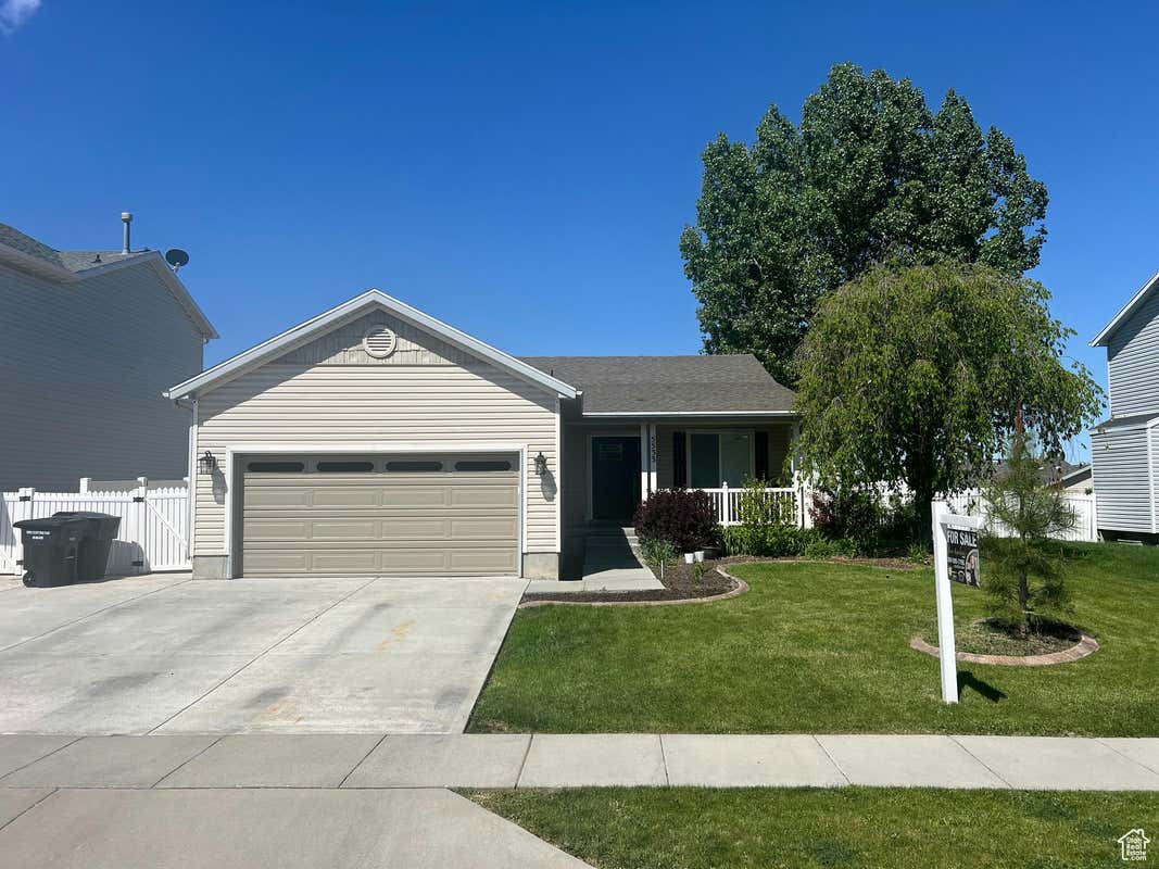 5533 GENEVA WAY, STANSBURY PARK, UT 84074, photo 1 of 29