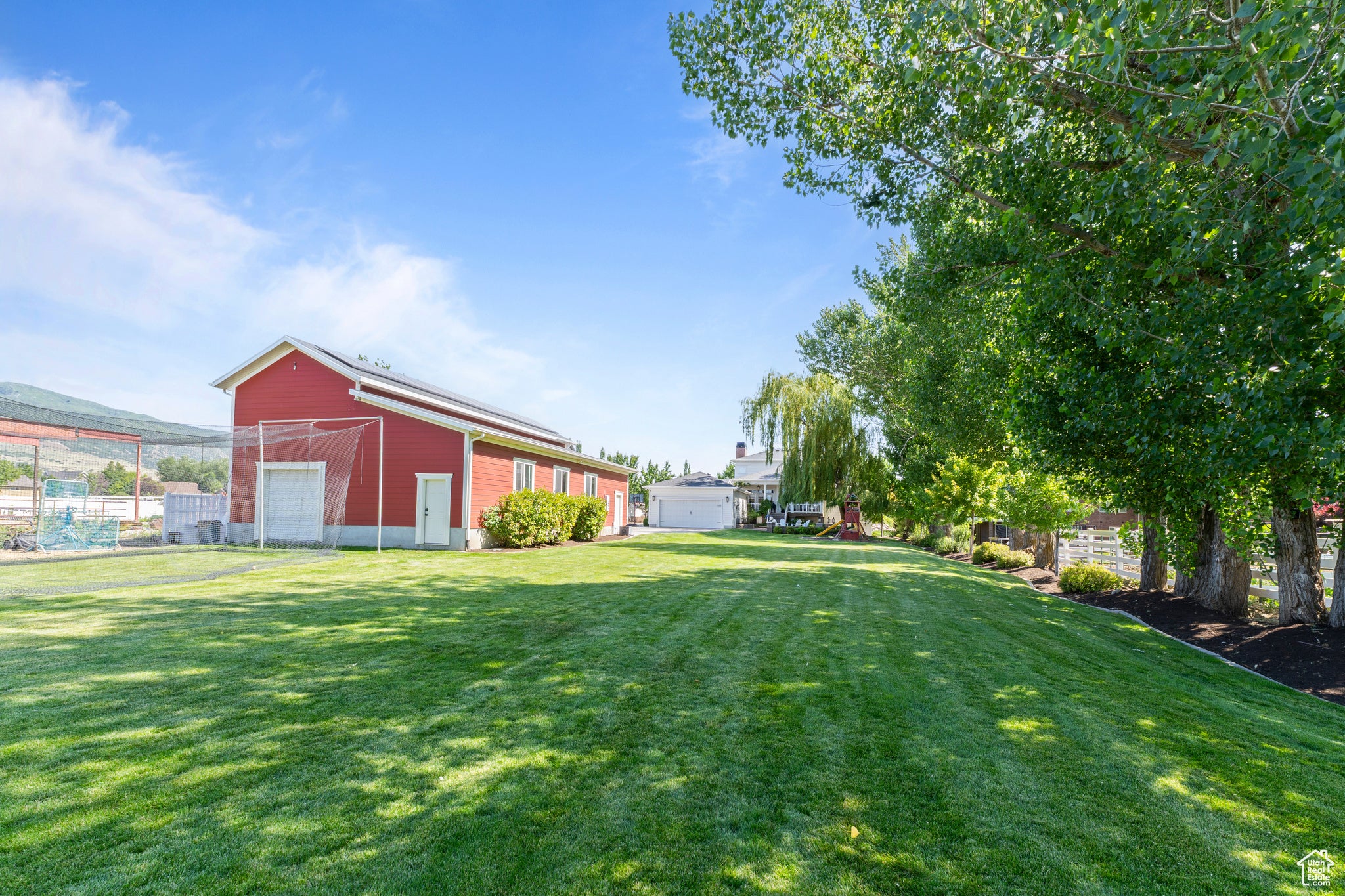 Farmington, Utah, 84025, United States, 6 Bedrooms Bedrooms, ,5 BathroomsBathrooms,Residential,Active,1853229