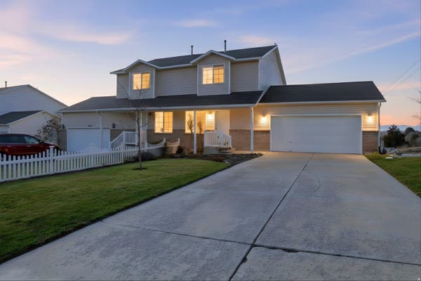 2881 N 450 E, NORTH OGDEN, UT 84414, photo 1 of 55