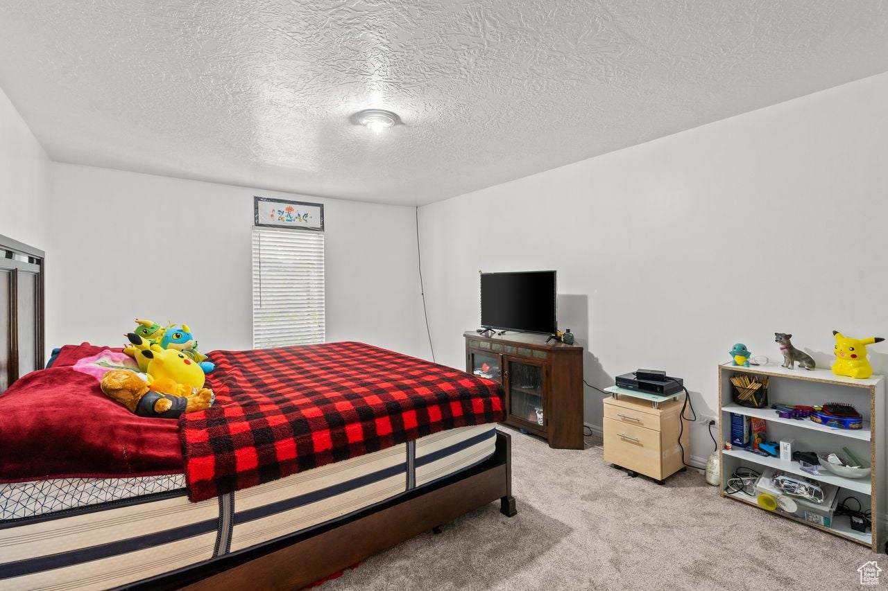 West Point, Utah, 84015, United States, 6 Bedrooms Bedrooms, ,2 BathroomsBathrooms,Residential,Active,1964251