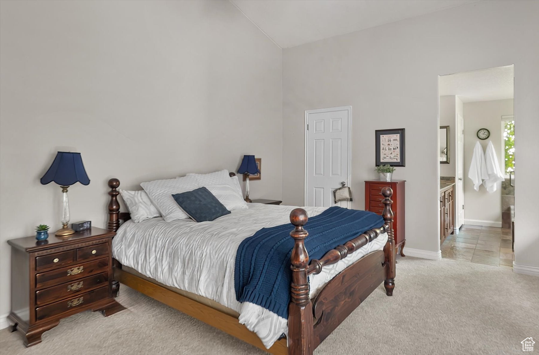 Cottonwood Heights, Utah, 84121, United States, 6 Bedrooms Bedrooms, ,3 BathroomsBathrooms,Residential,Active,1964287