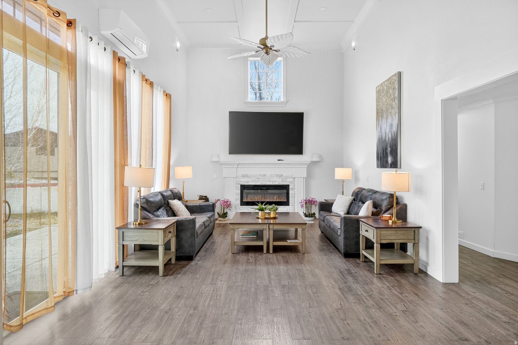 Bluffdale, Utah, 84065, United States, 10 Bedrooms Bedrooms, ,7 BathroomsBathrooms,Residential,Active,1990647